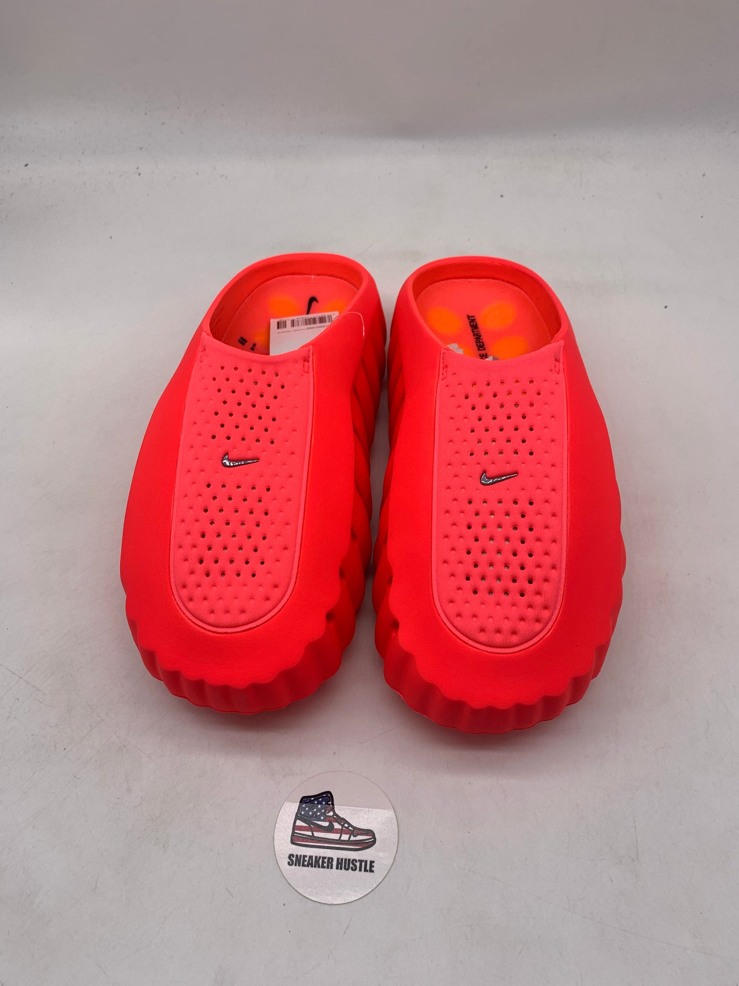 Nike Mind 001 Slide Solar Red