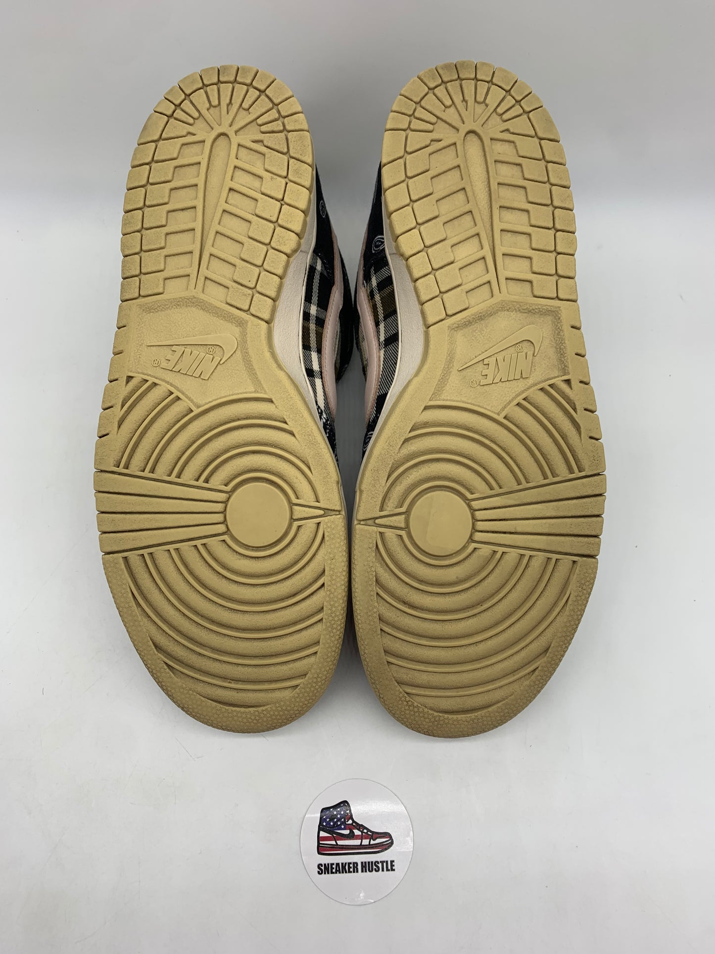 Nike SB Dunk Low Travis Scott (Special Box)