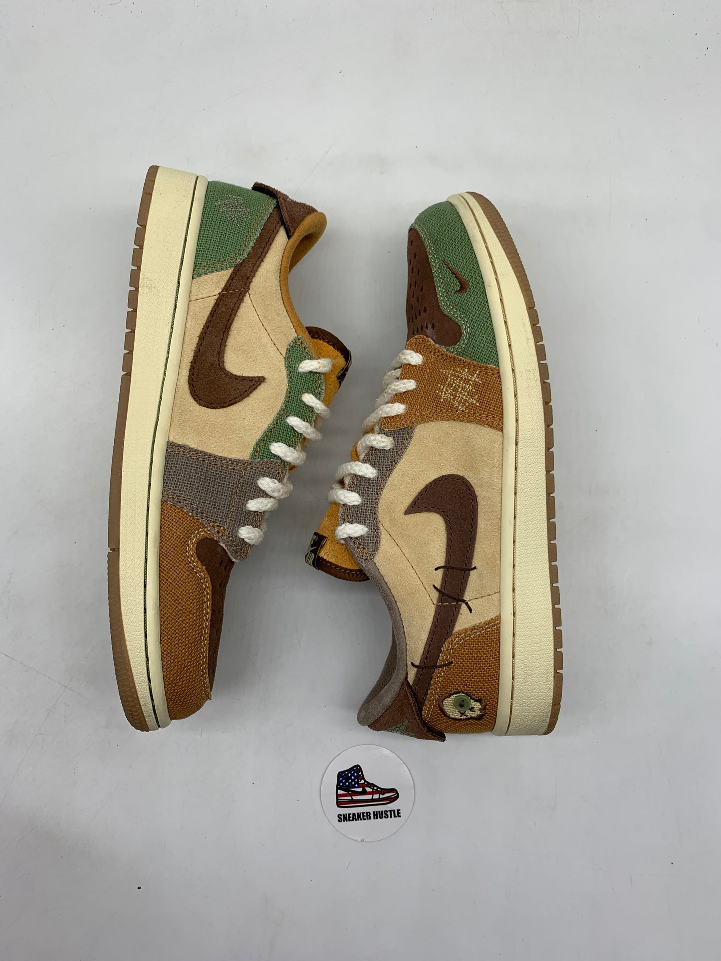 Jordan 1 Retro Low OG Zion Williamson Voodoo
