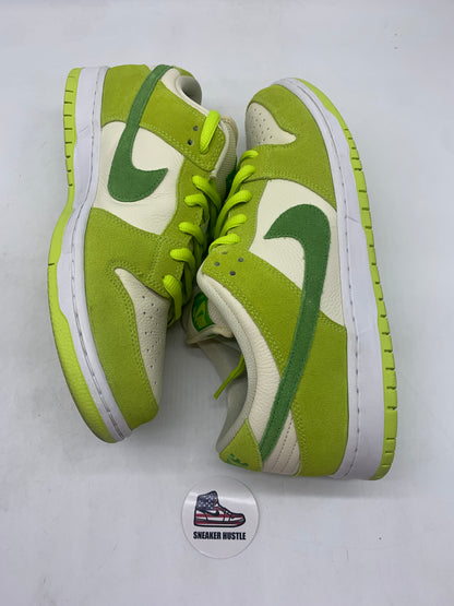 Nike SB Dunk Low Green Apple