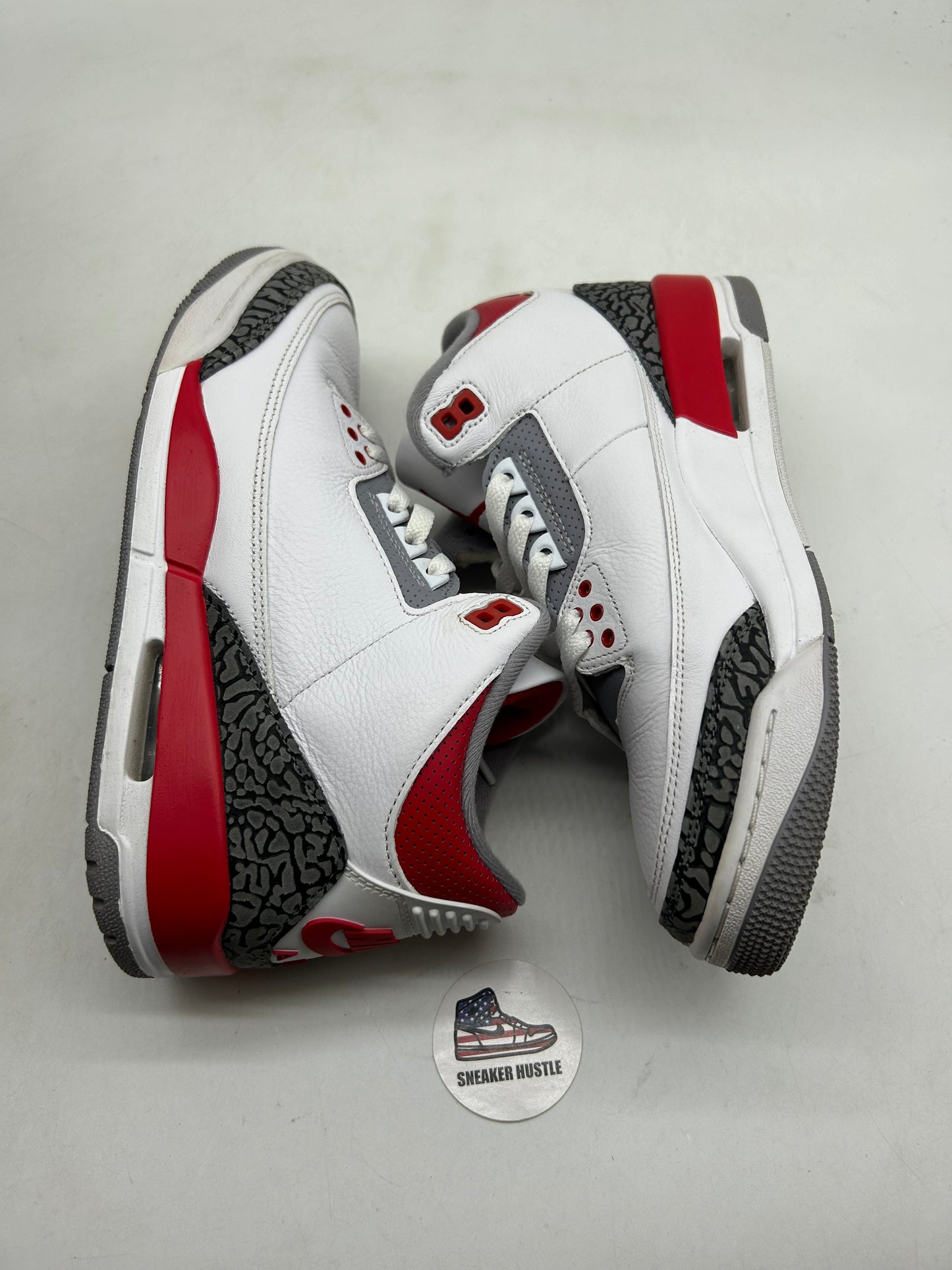 Jordan 3 Retro Fire Red (2022)