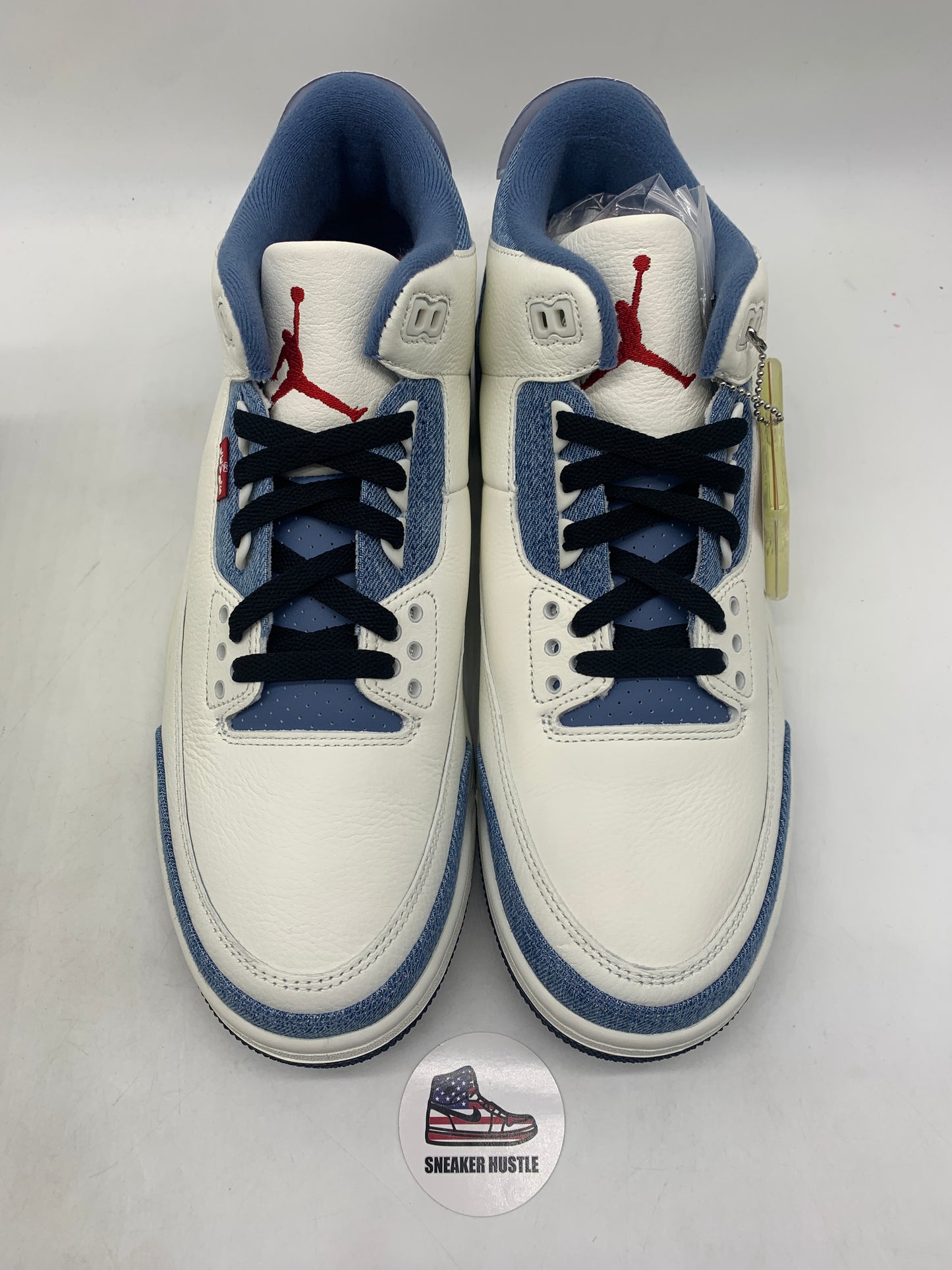 Jordan 3 Retro Levi’s All-Star