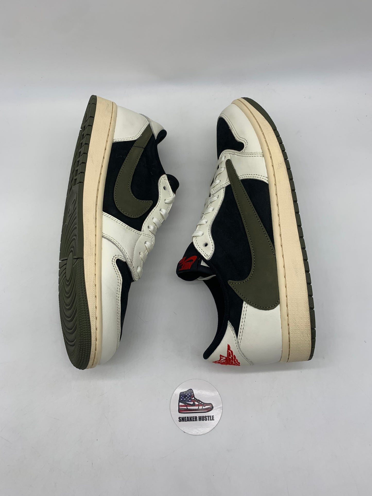 Jordan 1 Retro Low OG SP Travis Scott Olive (Women's)