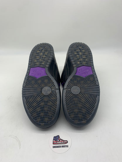 Nike SB Dunk Low Familia First Avenue