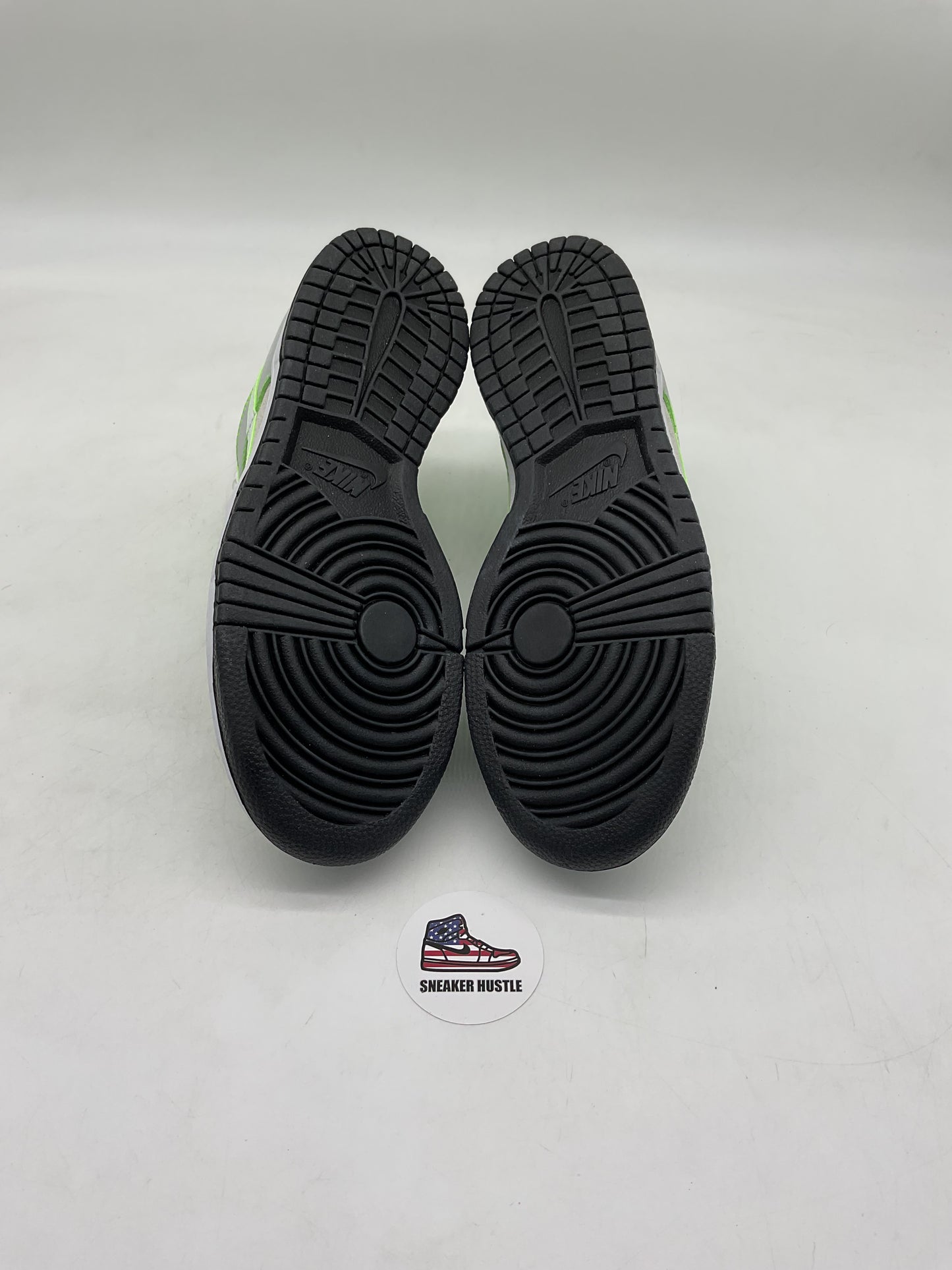 Nike Dunk Low University of Oregon PE (2023)