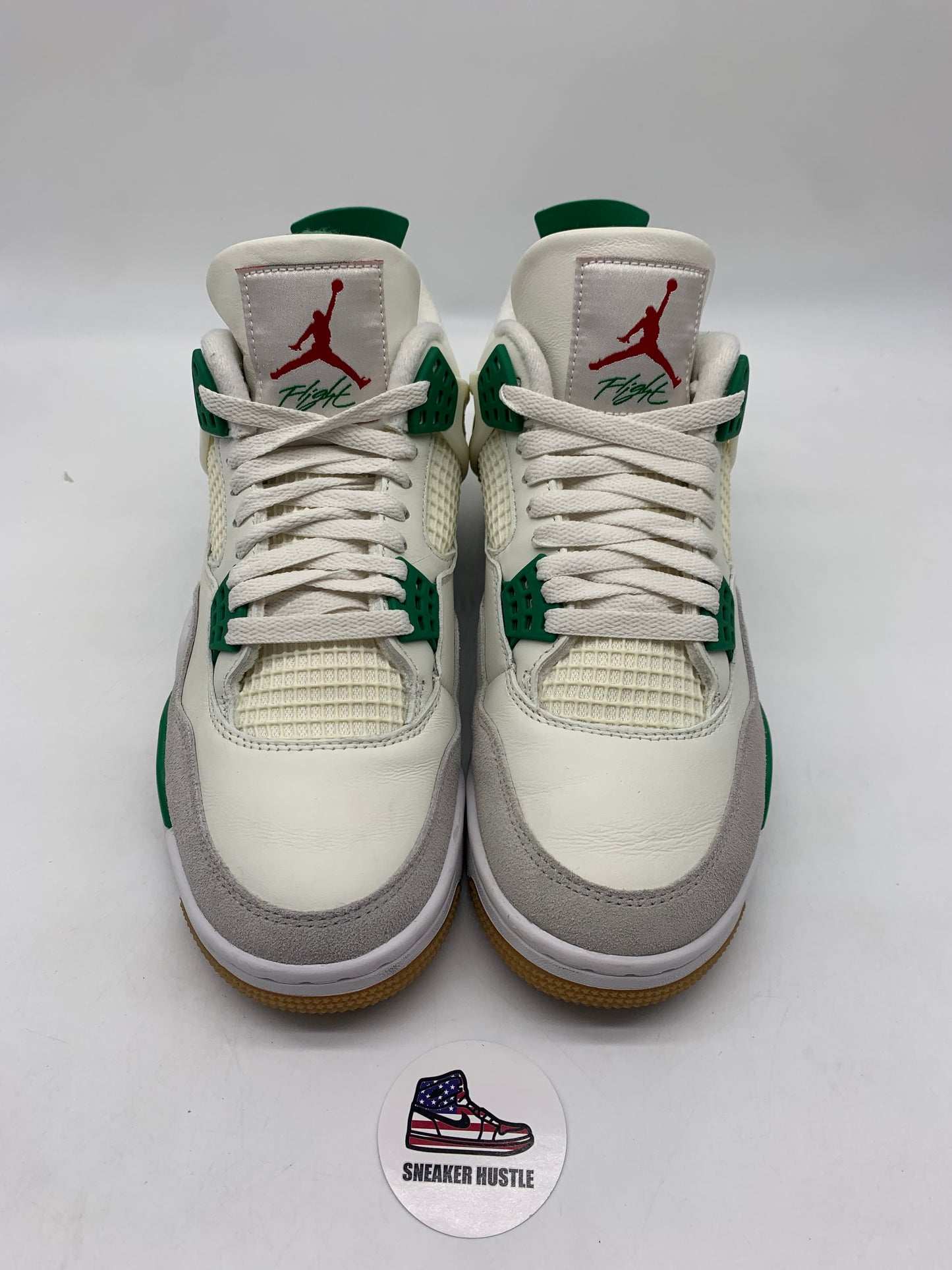 Jordan 4 Retro SB Pine Green