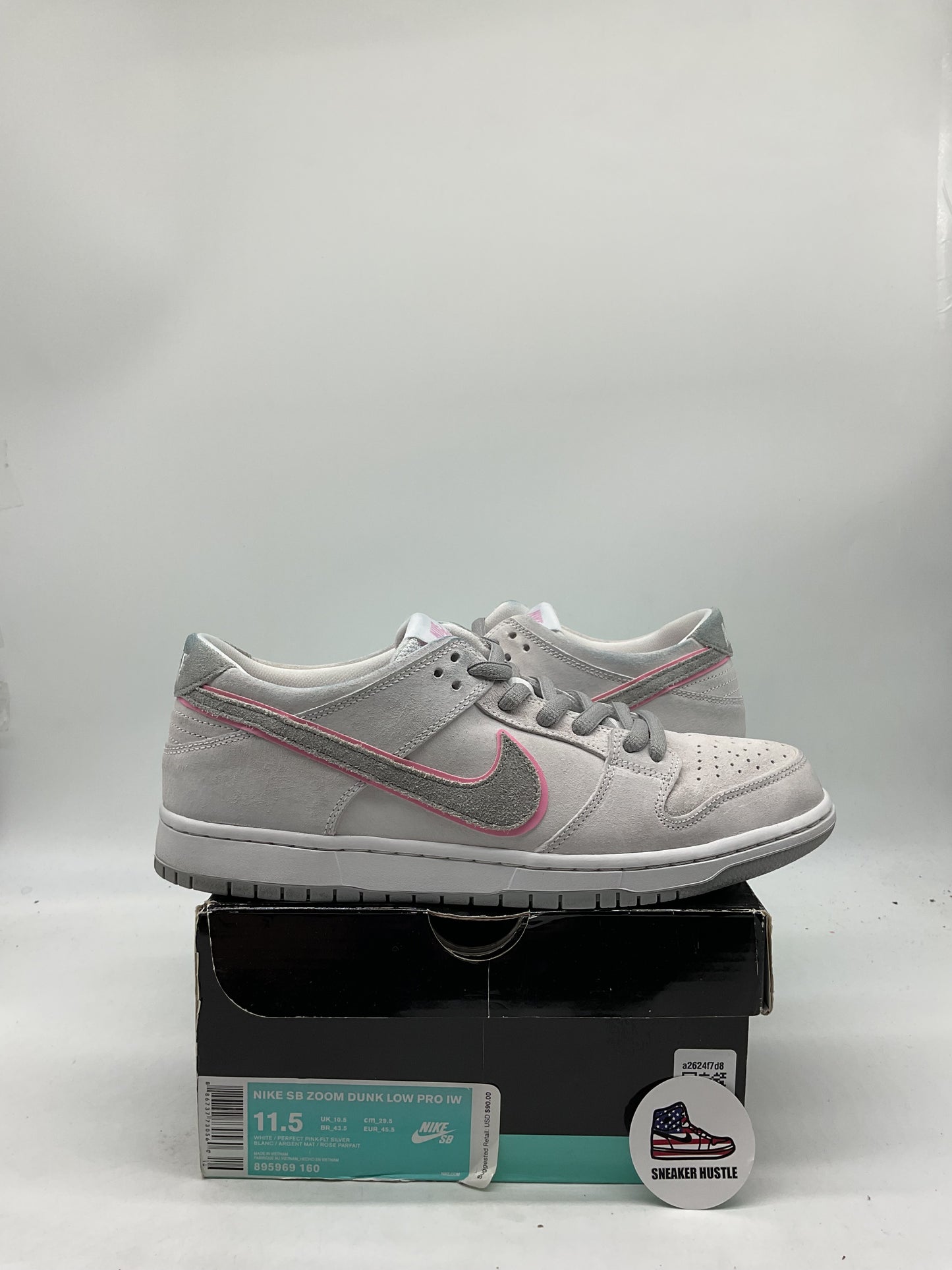 Nike SB Dunk Low Ishod Wair Flat Silver