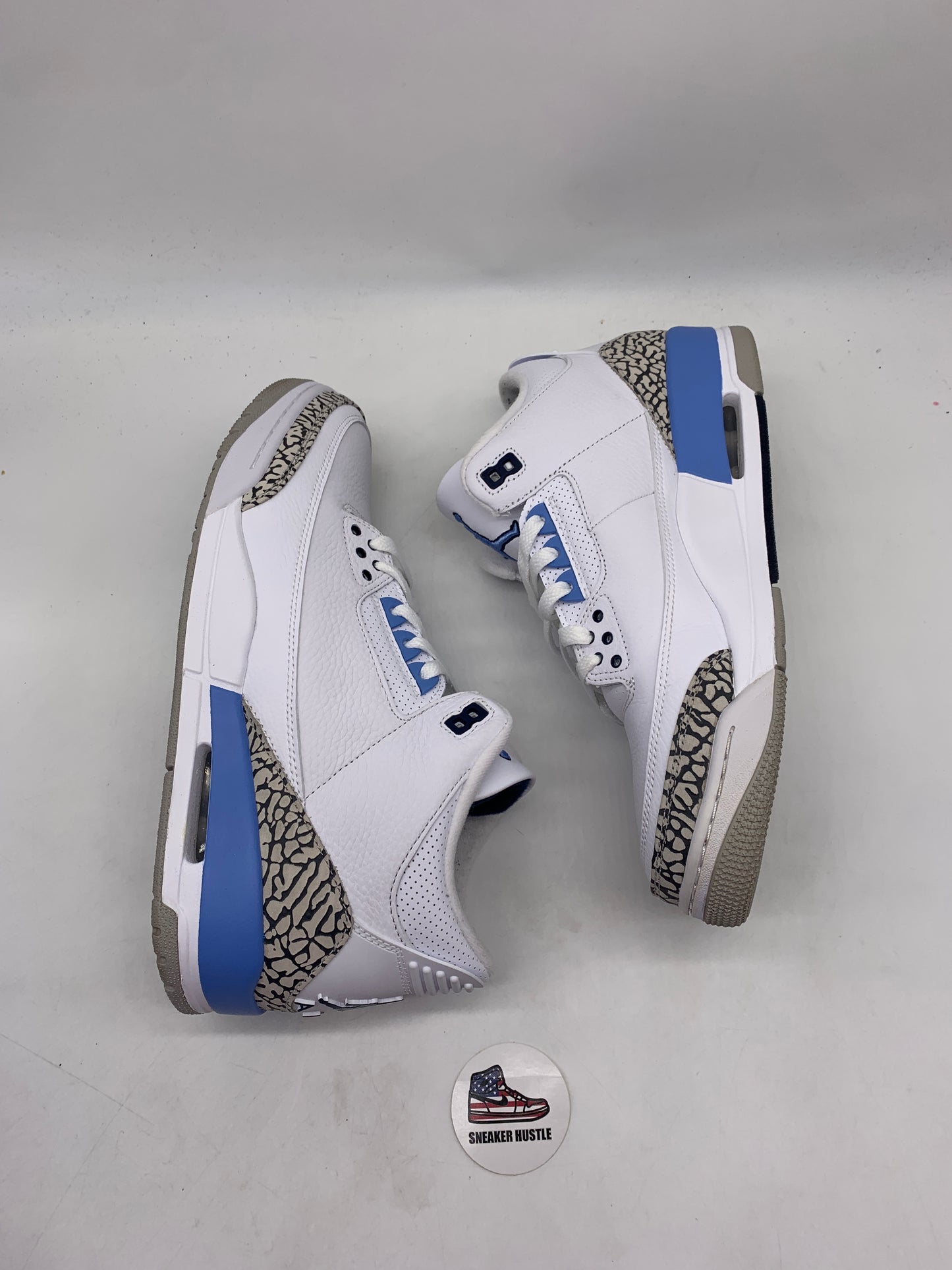 Jordan 3 Retro UNC (2020)