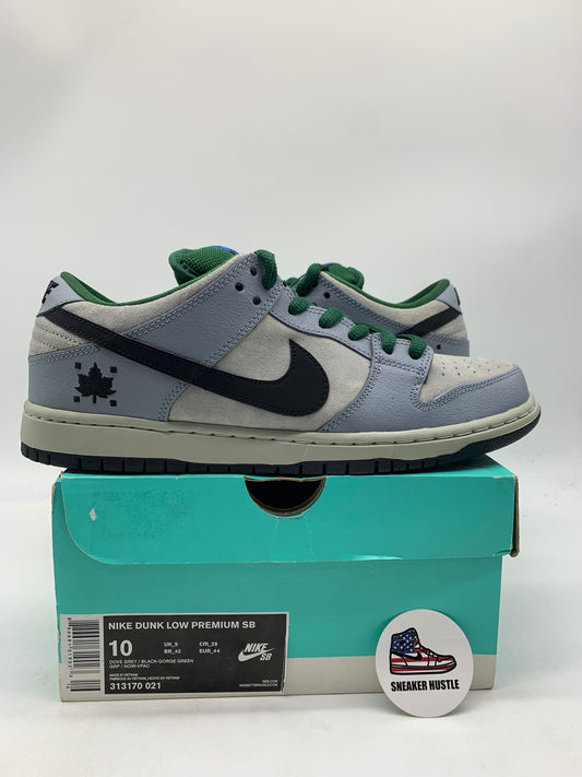 Nike SB Dunk Low Maple Leaf Central Park