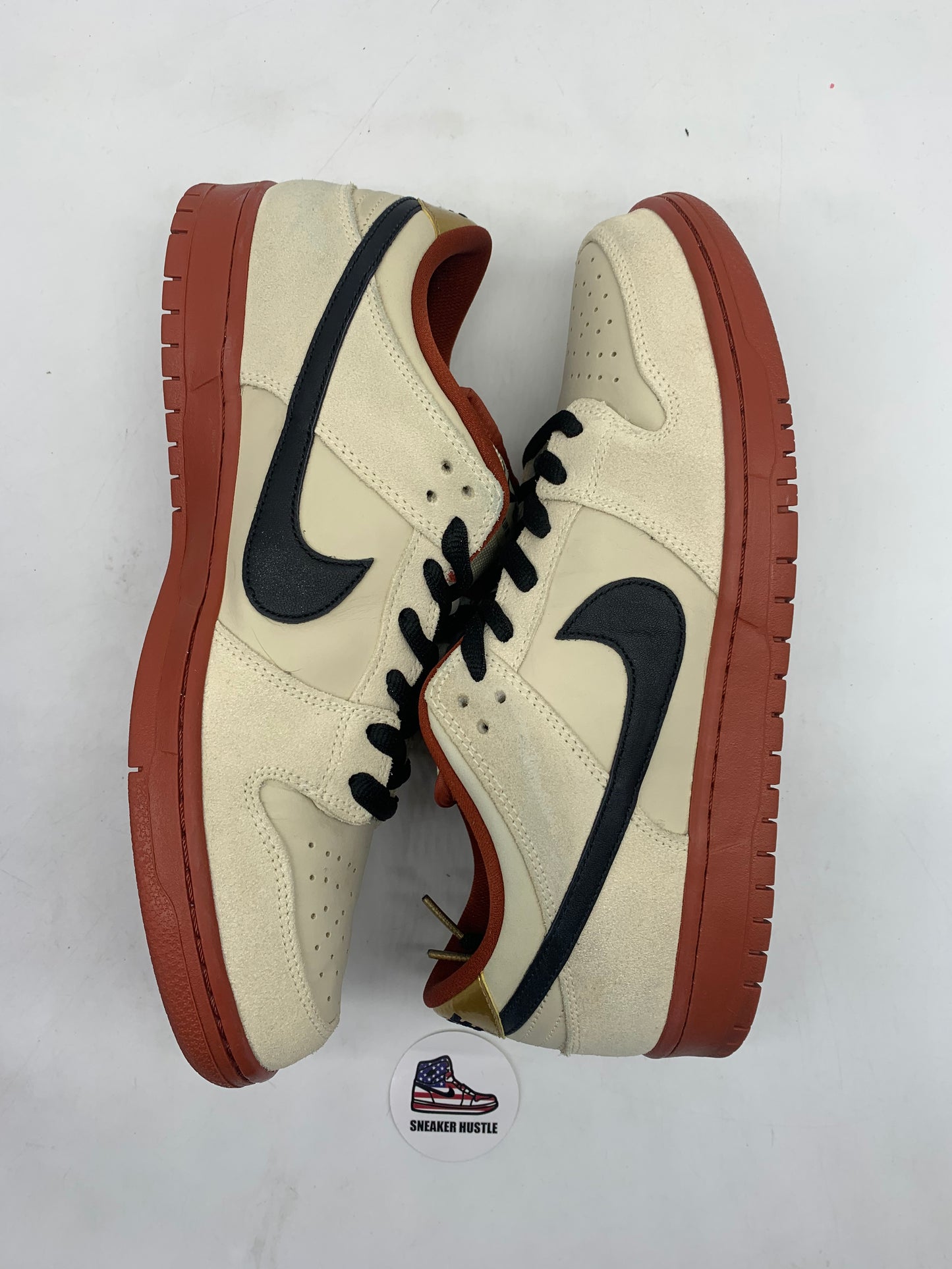 Nike SB Dunk Low Pro Hennessy