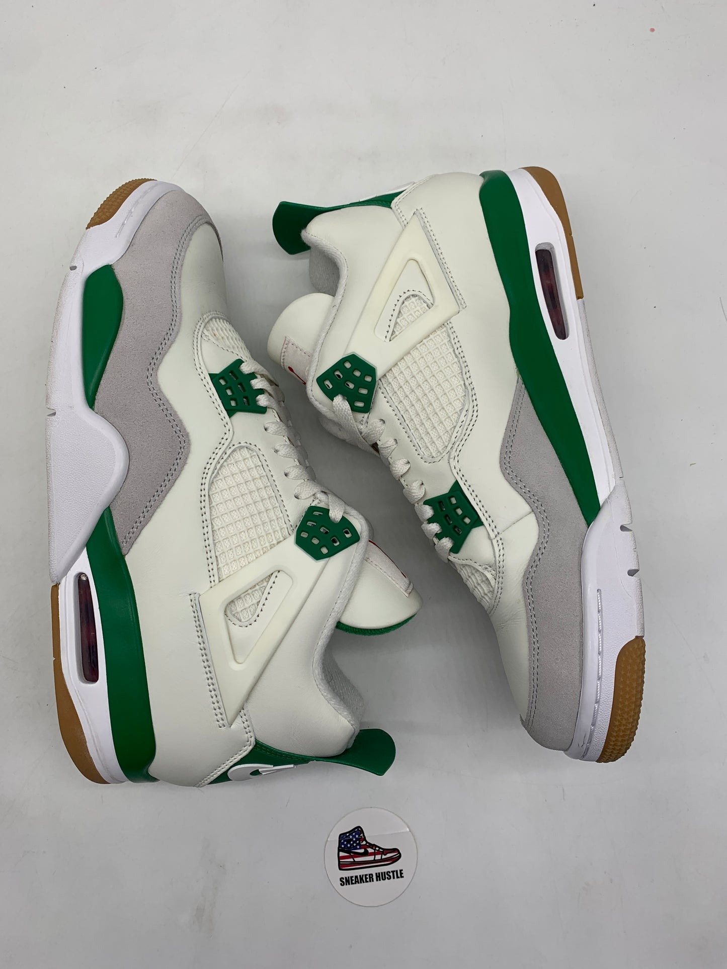 Jordan 4 Retro SB Pine Green