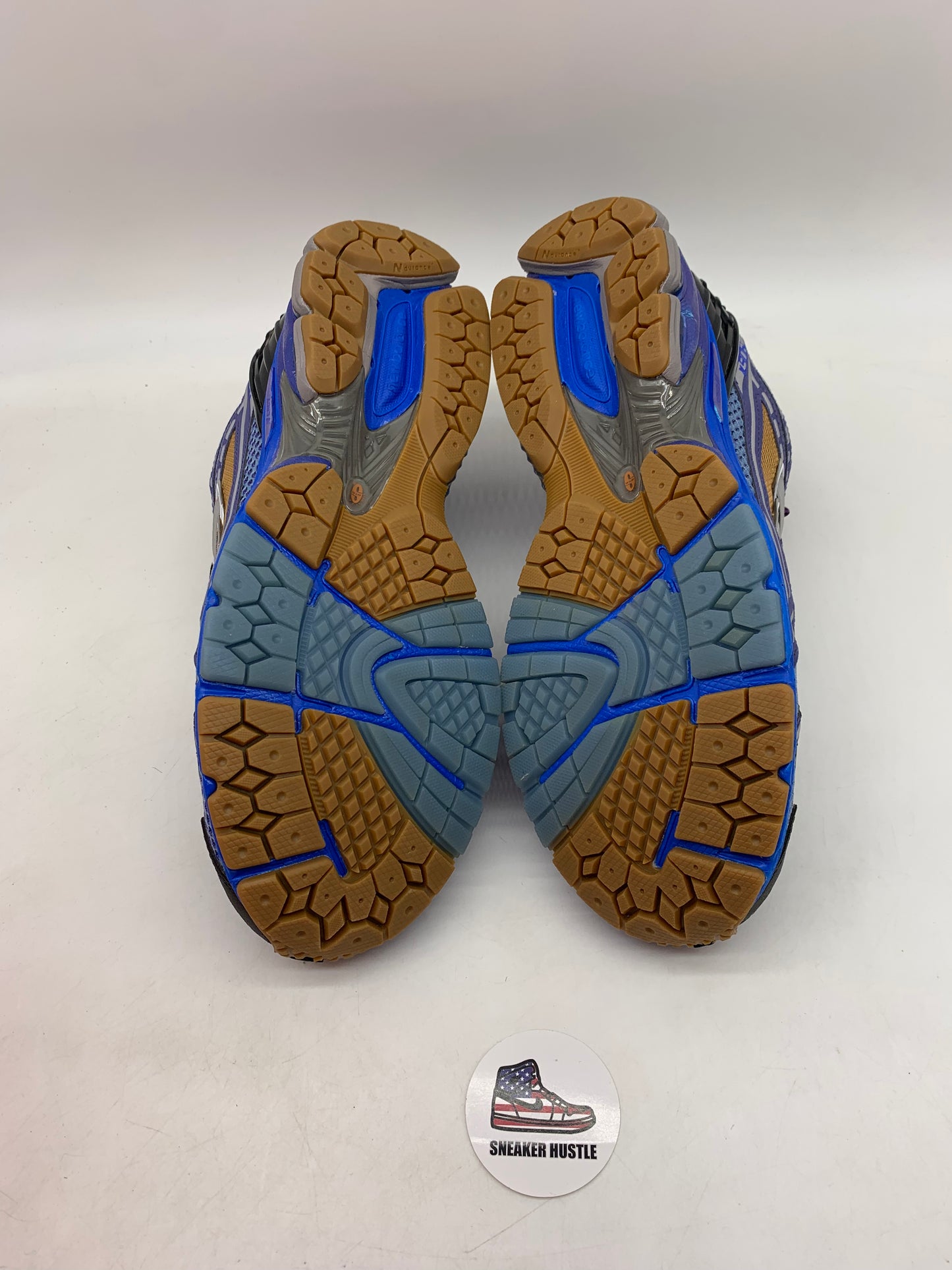 New Balance 1906R Action Bronson Medusa Azul