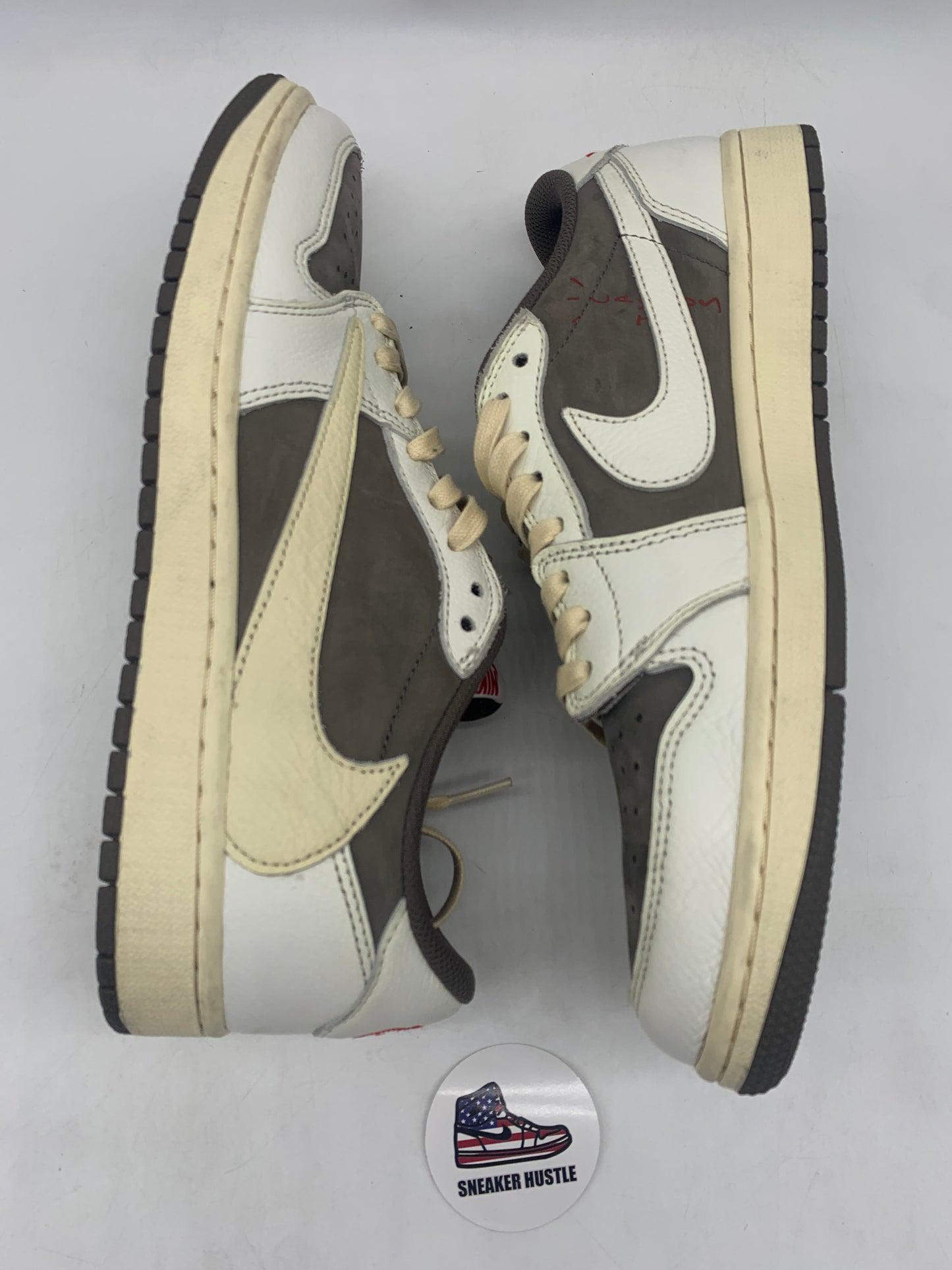 Jordan 1 Retro Low OG SP Travis Scott Reverse Mocha