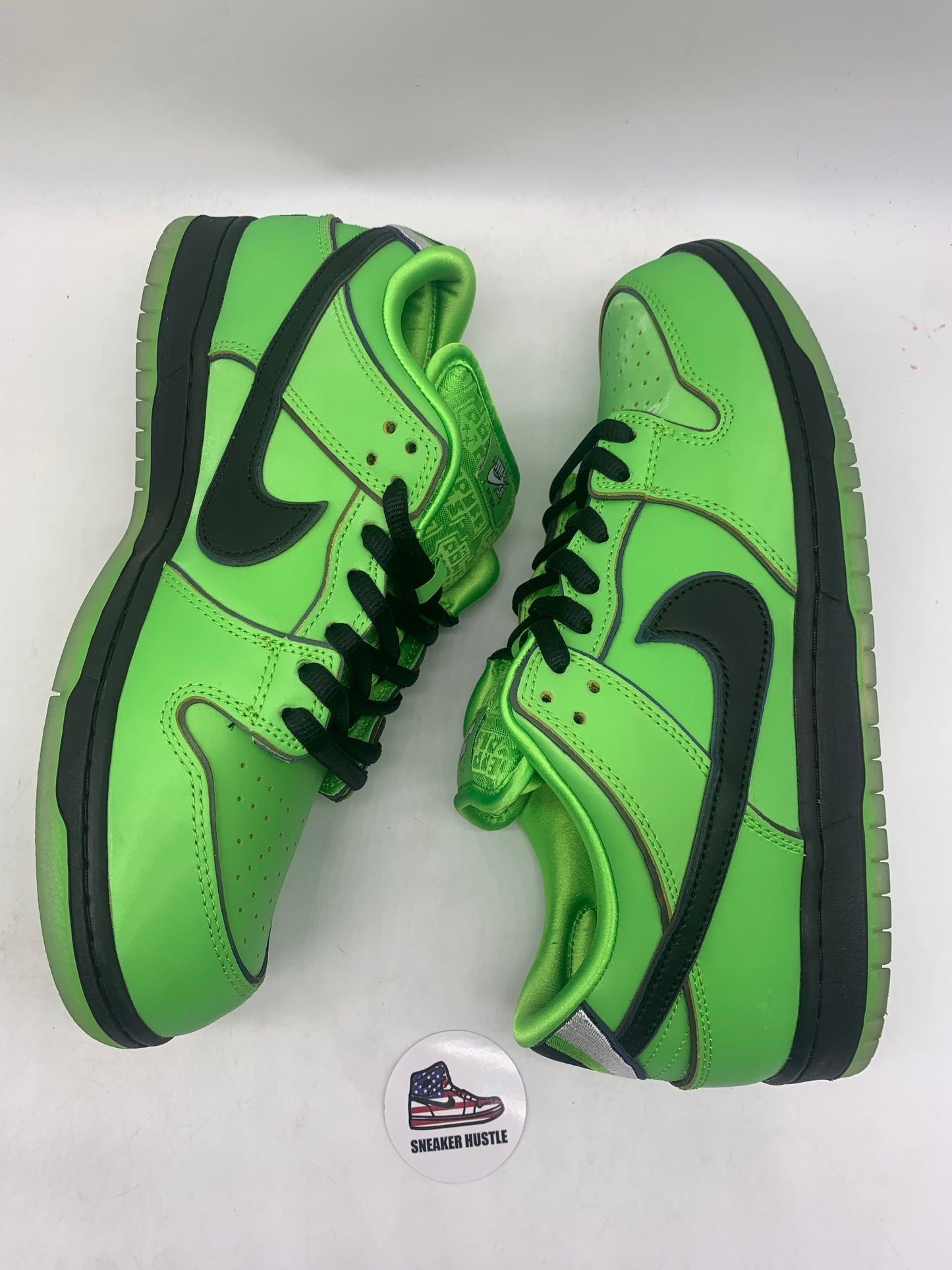 Nike SB Dunk Low The Powerpuff Girls Buttercup