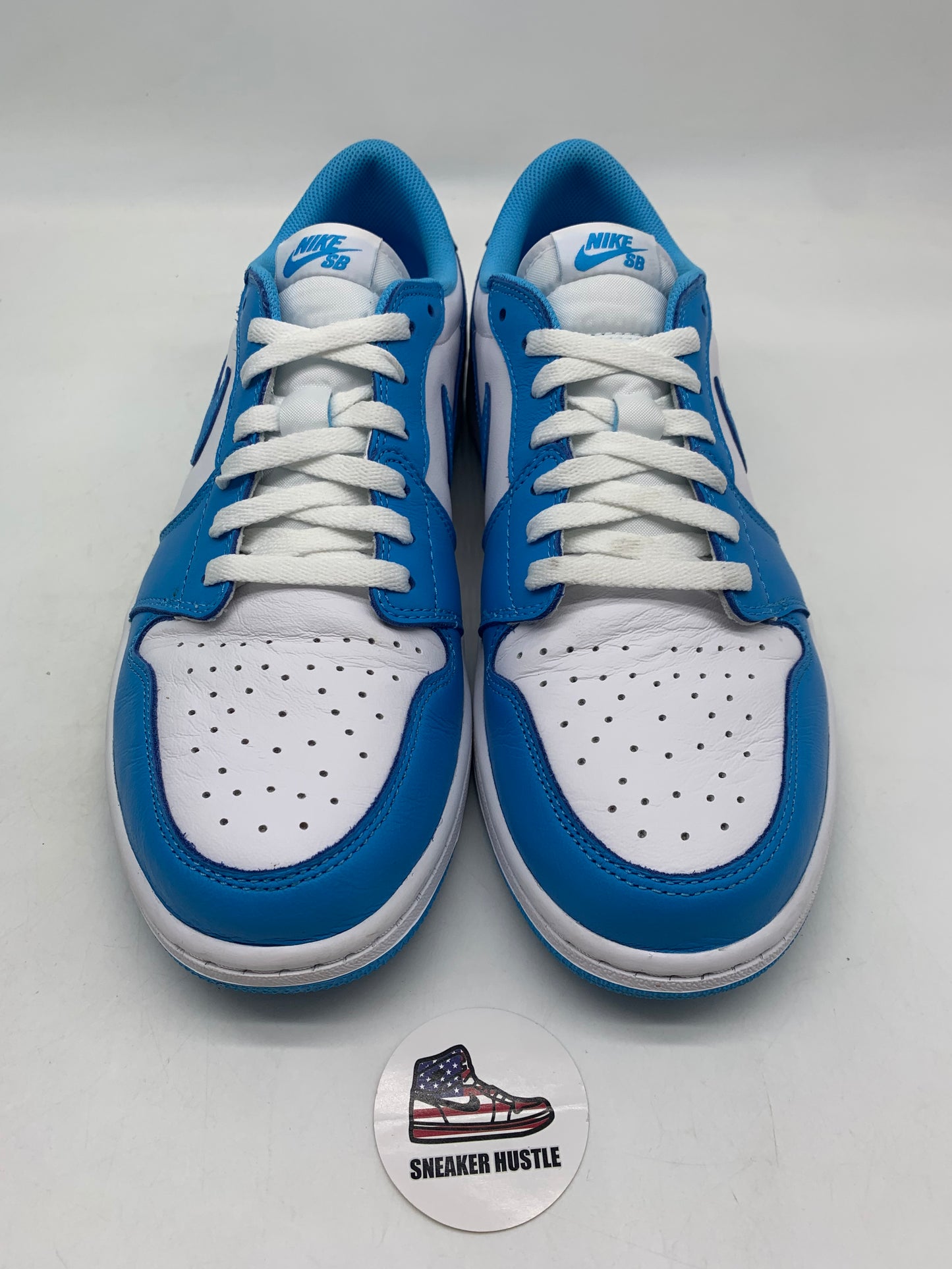 Jordan 1 Low SB UNC