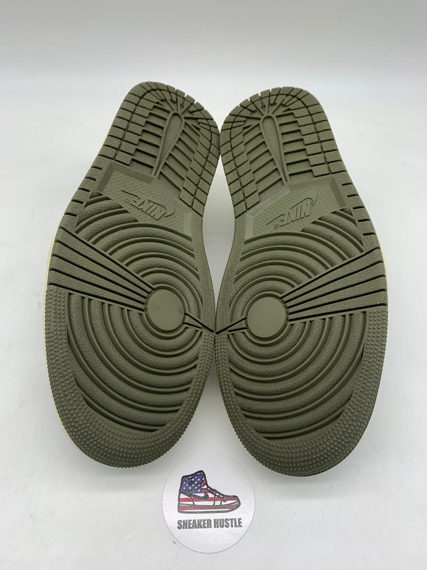 Jordan 1 Retro Low OG SP Travis Scott Olive (Women's)