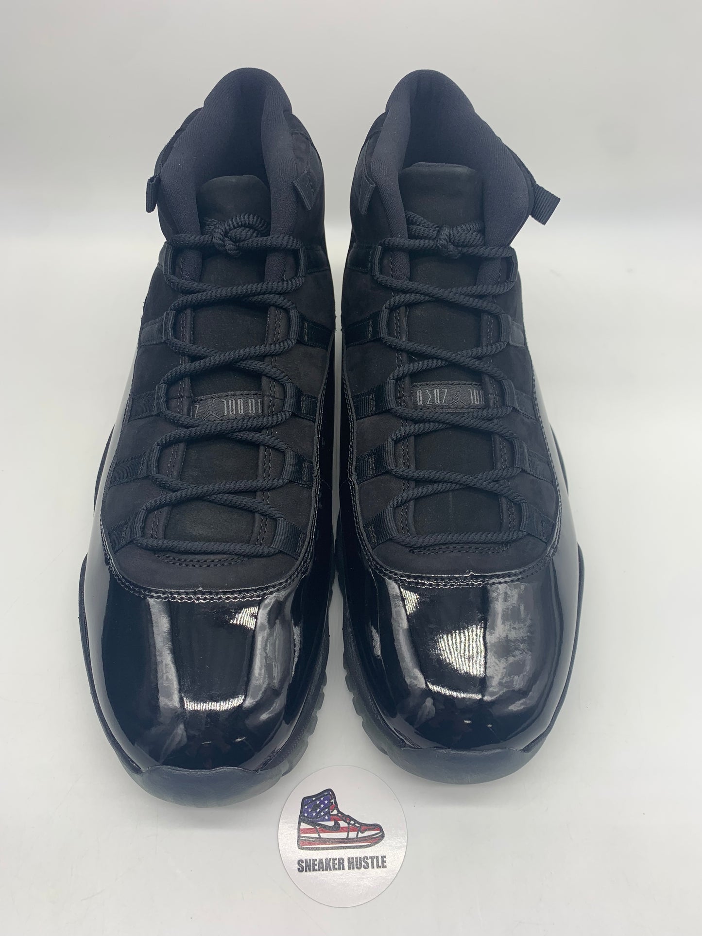 Jordan 11 Retro Cap and Gown