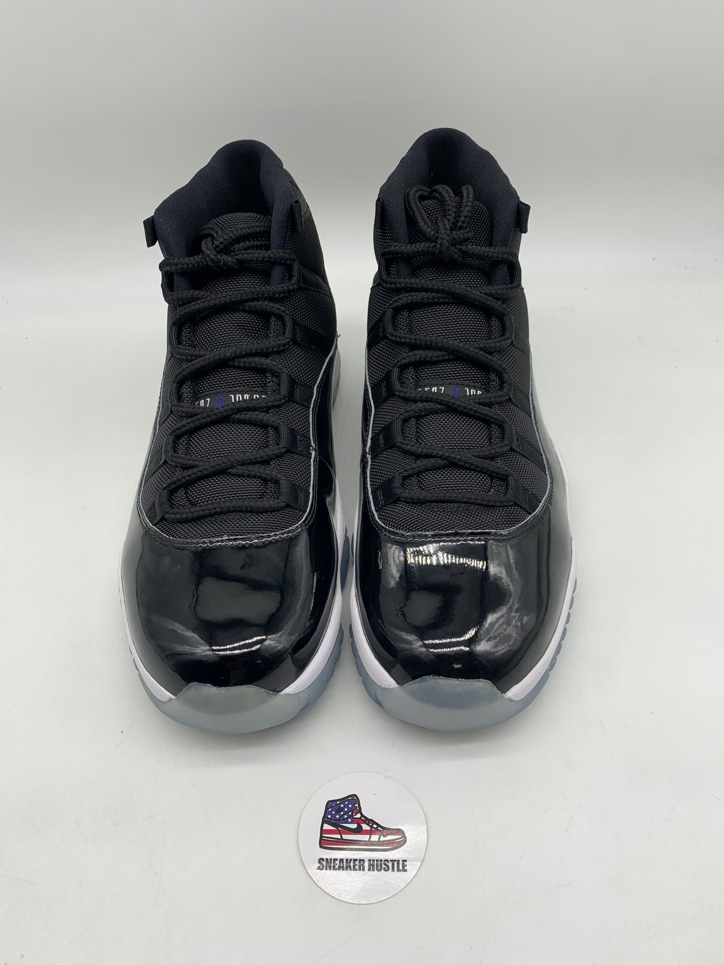 Jordan 11 Retro Space Jam (2016)