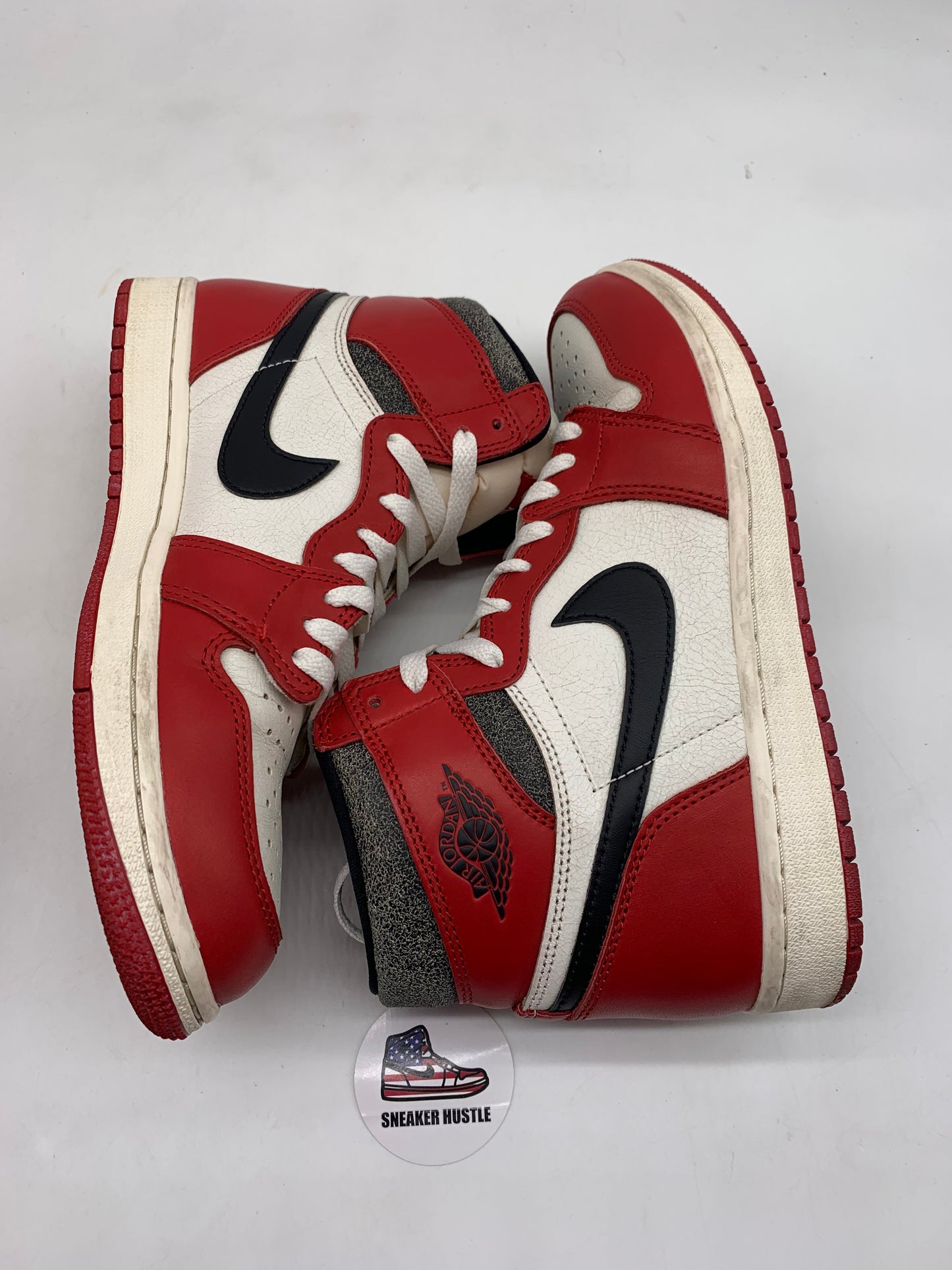 Jordan 1 Retro High OG Chicago Lost and Found