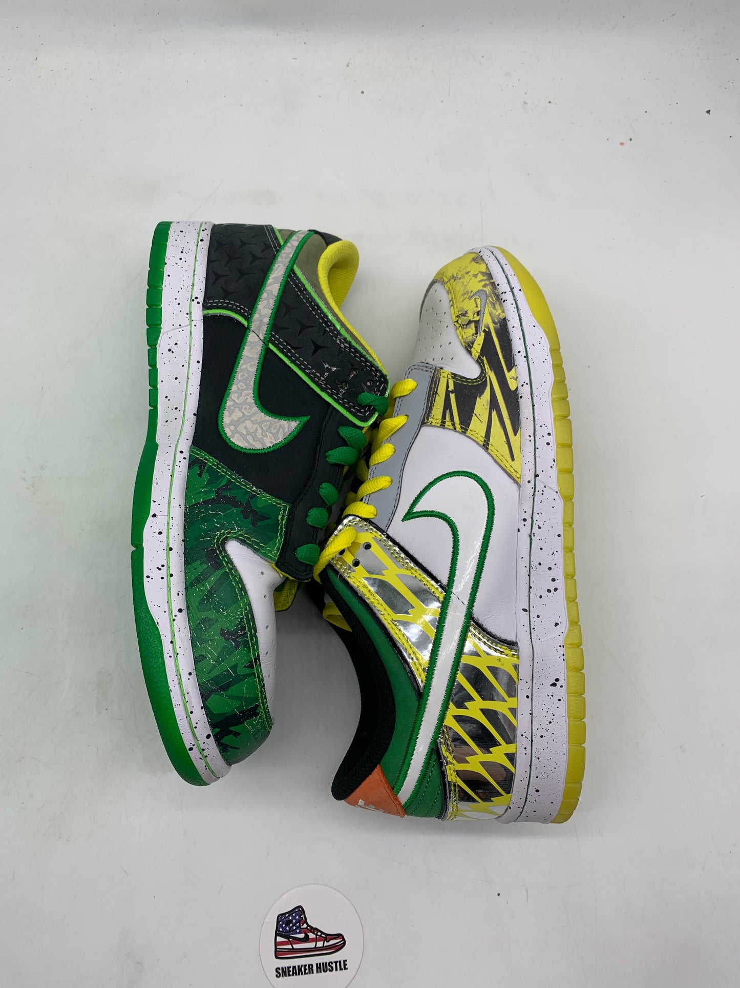 Nike Dunk Low What the Duck Away University of Oregon PE