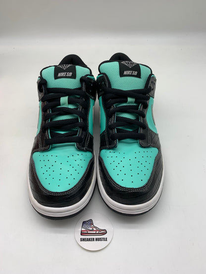 Nike SB Dunk Low Diamond Supply Co.