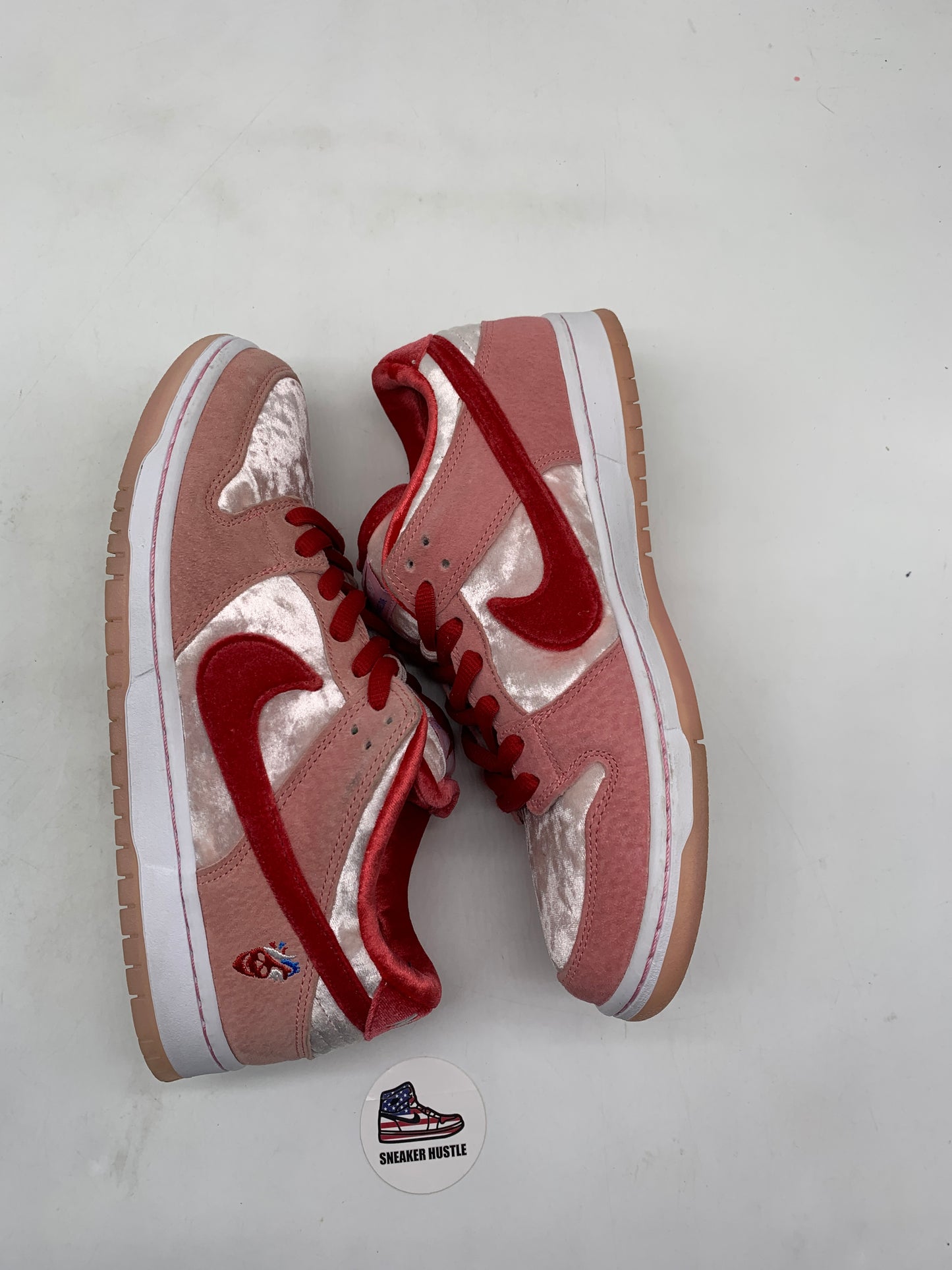 Nike SB Dunk Low StrangeLove Skateboards