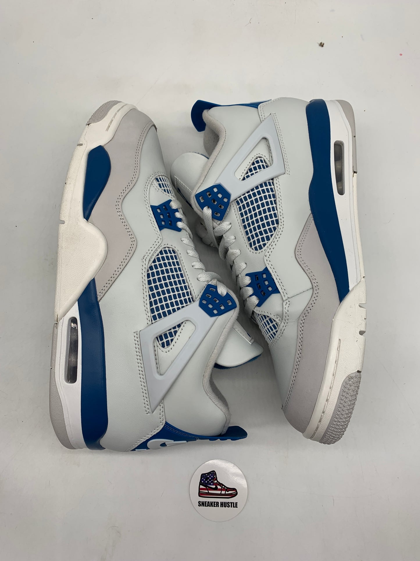 Jordan 4 Retro Military Blue (2024)