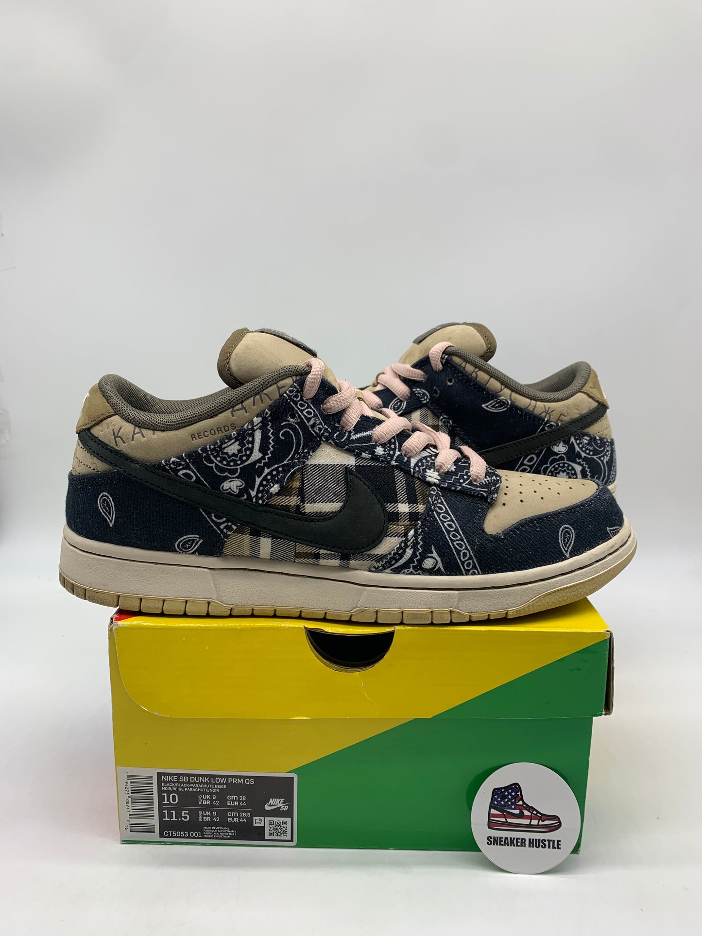 Nike SB Dunk Low Travis Scott