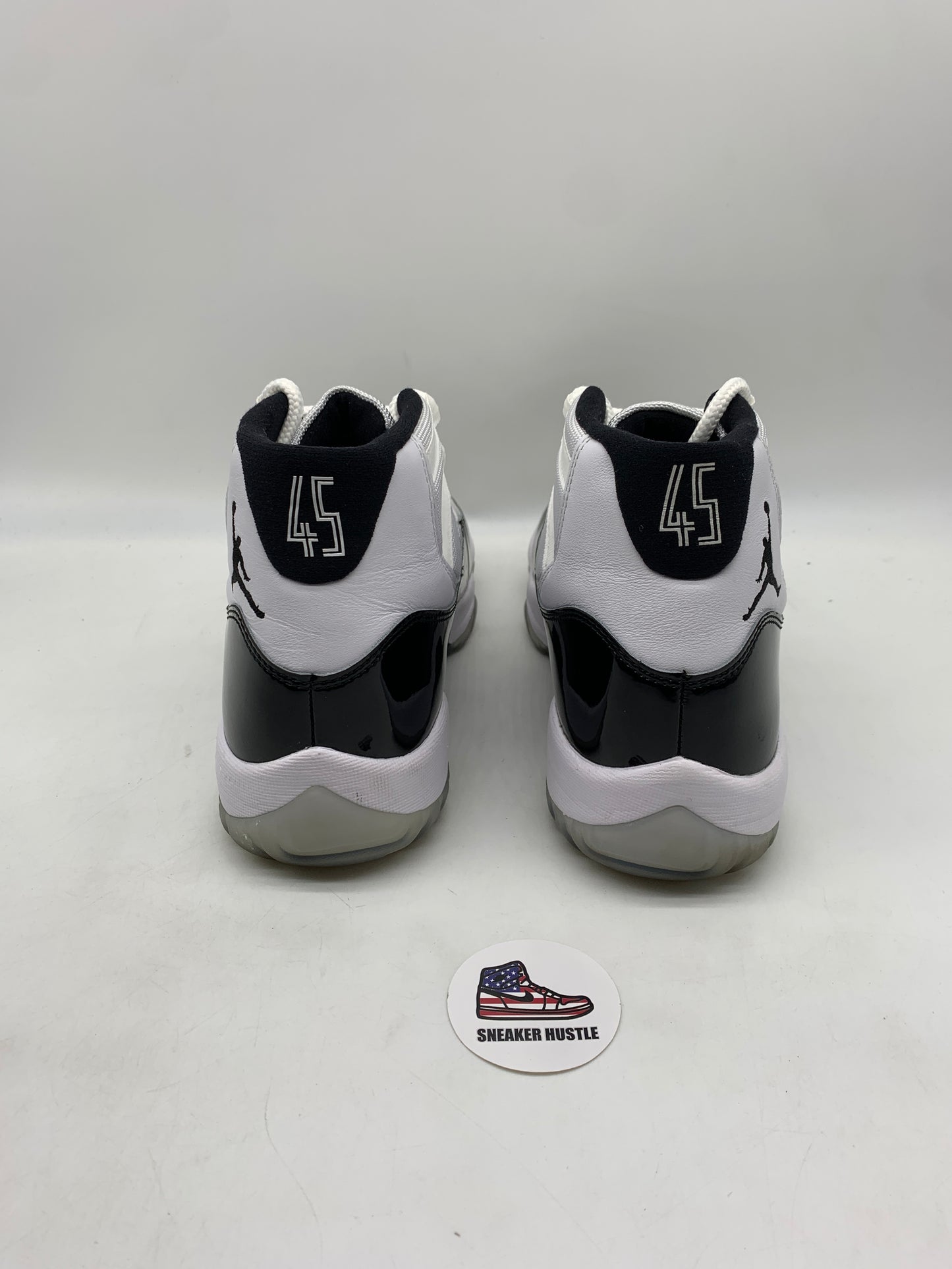Jordan 11 Retro Concord (2018)