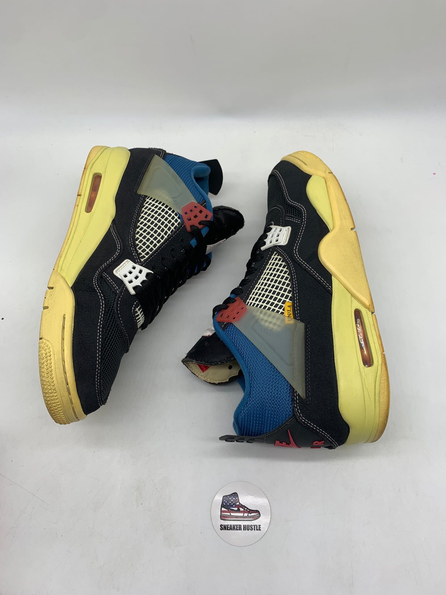Jordan 4 Retro Union Off Noir