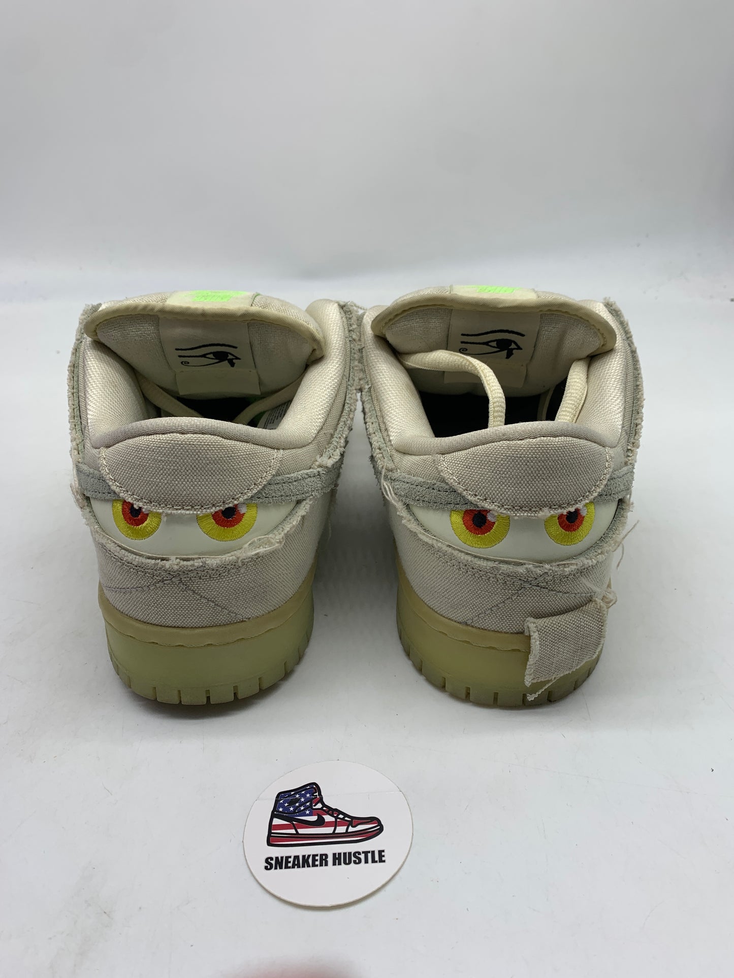 Nike SB Dunk Low Mummy