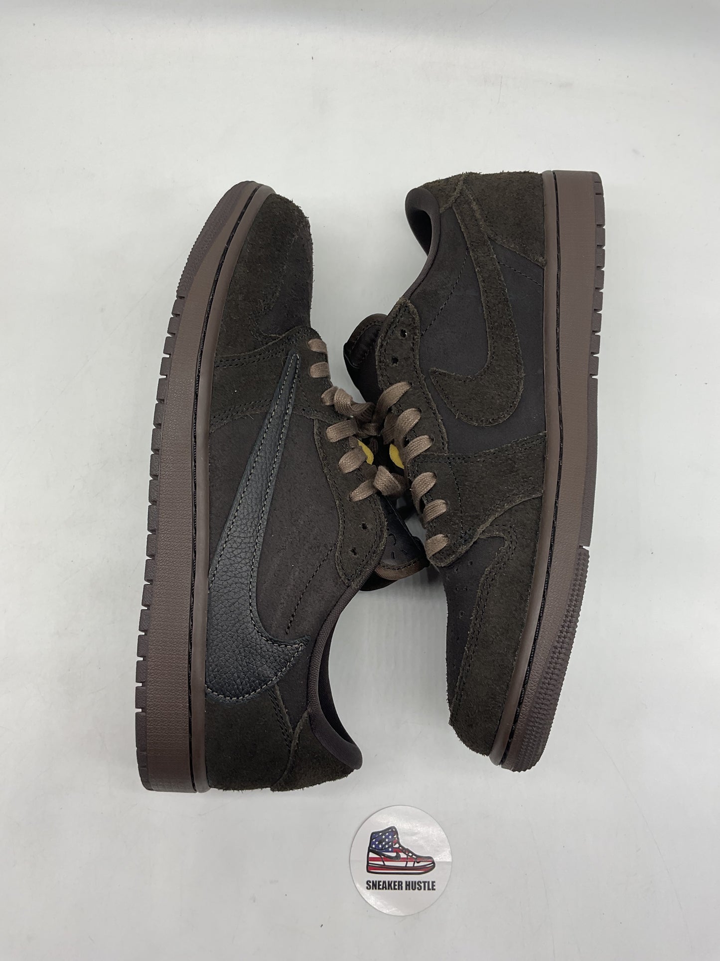 Jordan 1 Retro Low OG SP Travis Scott Velvet Brown
