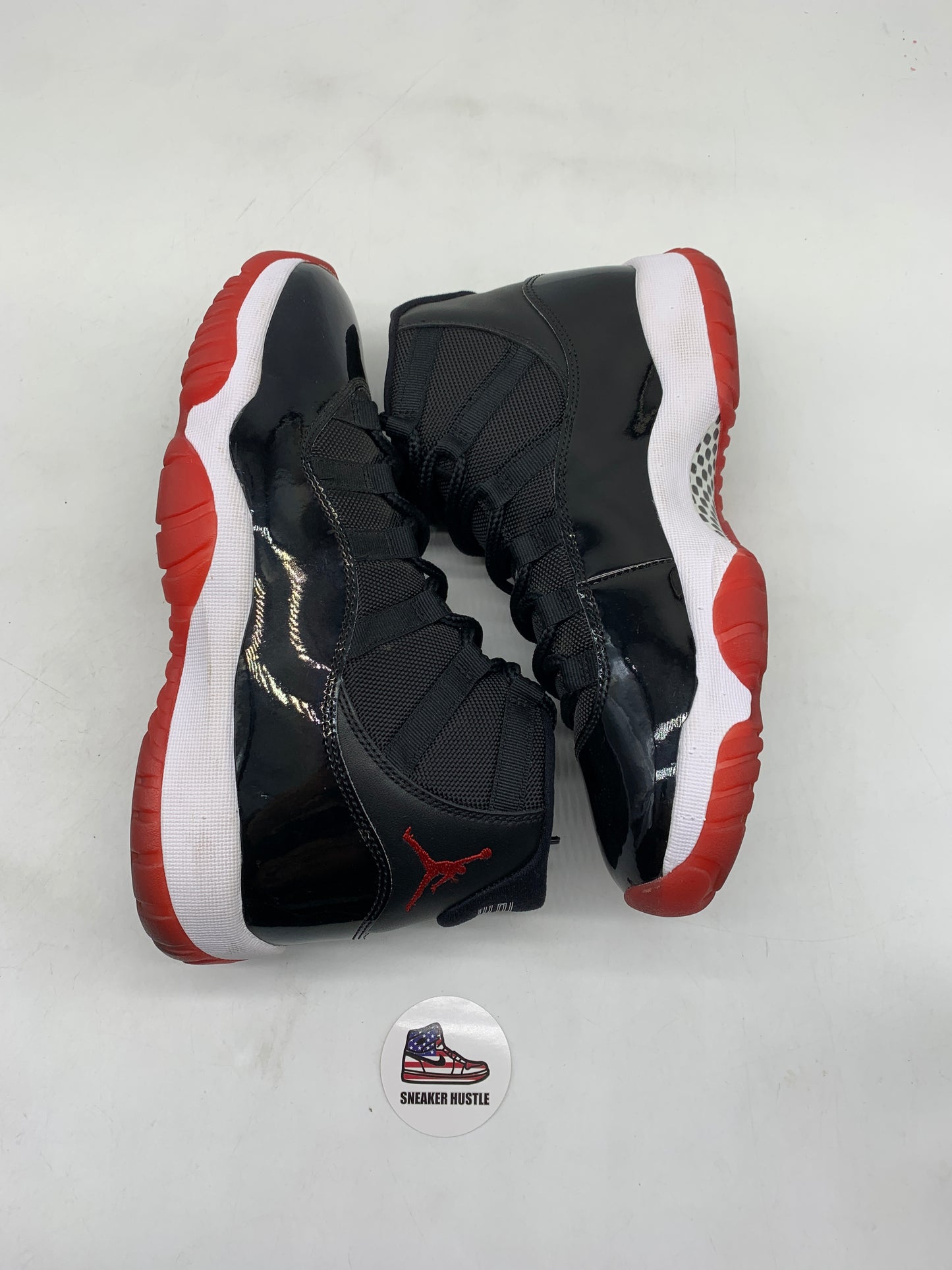Jordan 11 Retro Playoffs Bred (2019)