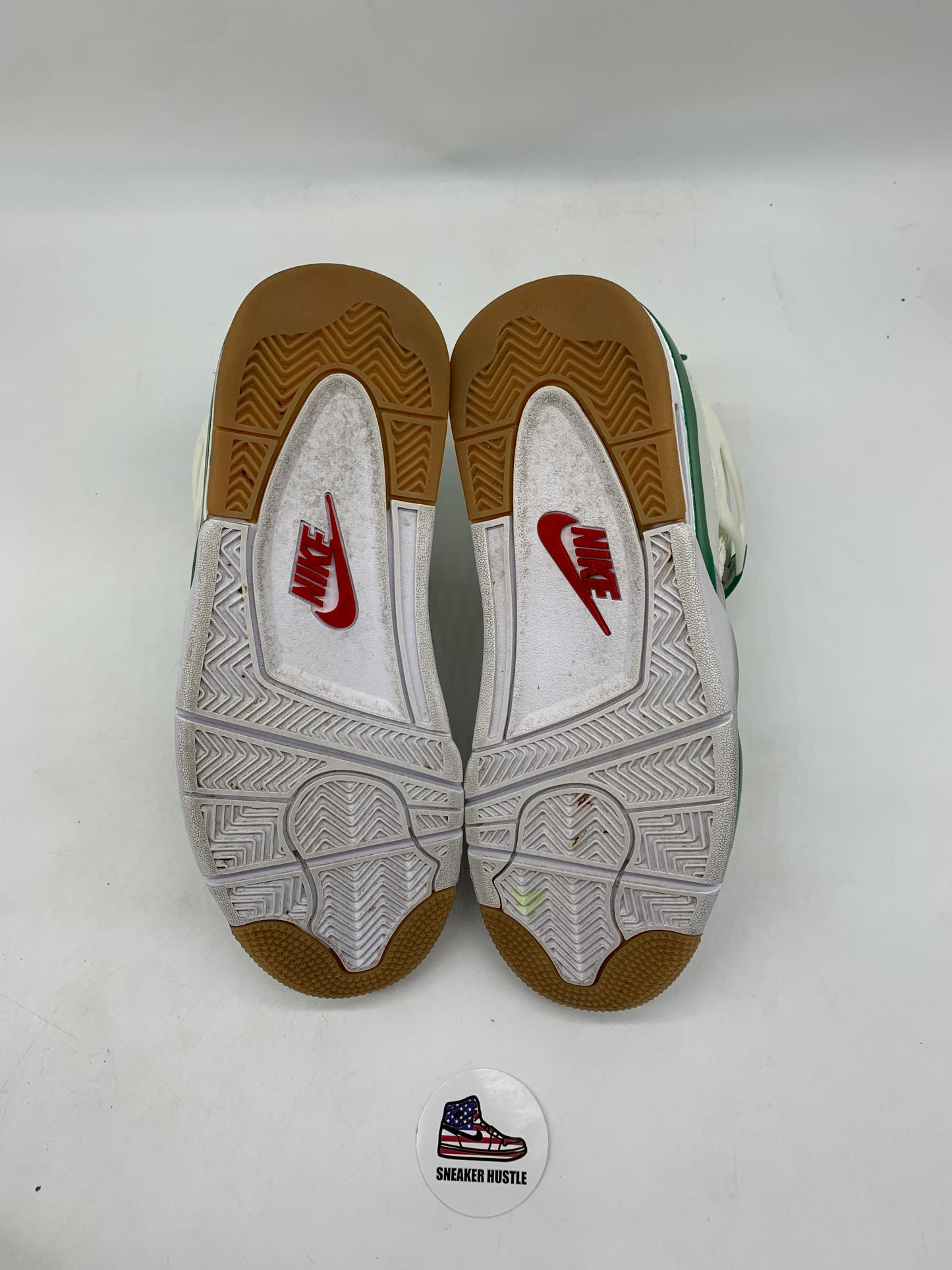 Jordan 4 Retro SB Pine Green