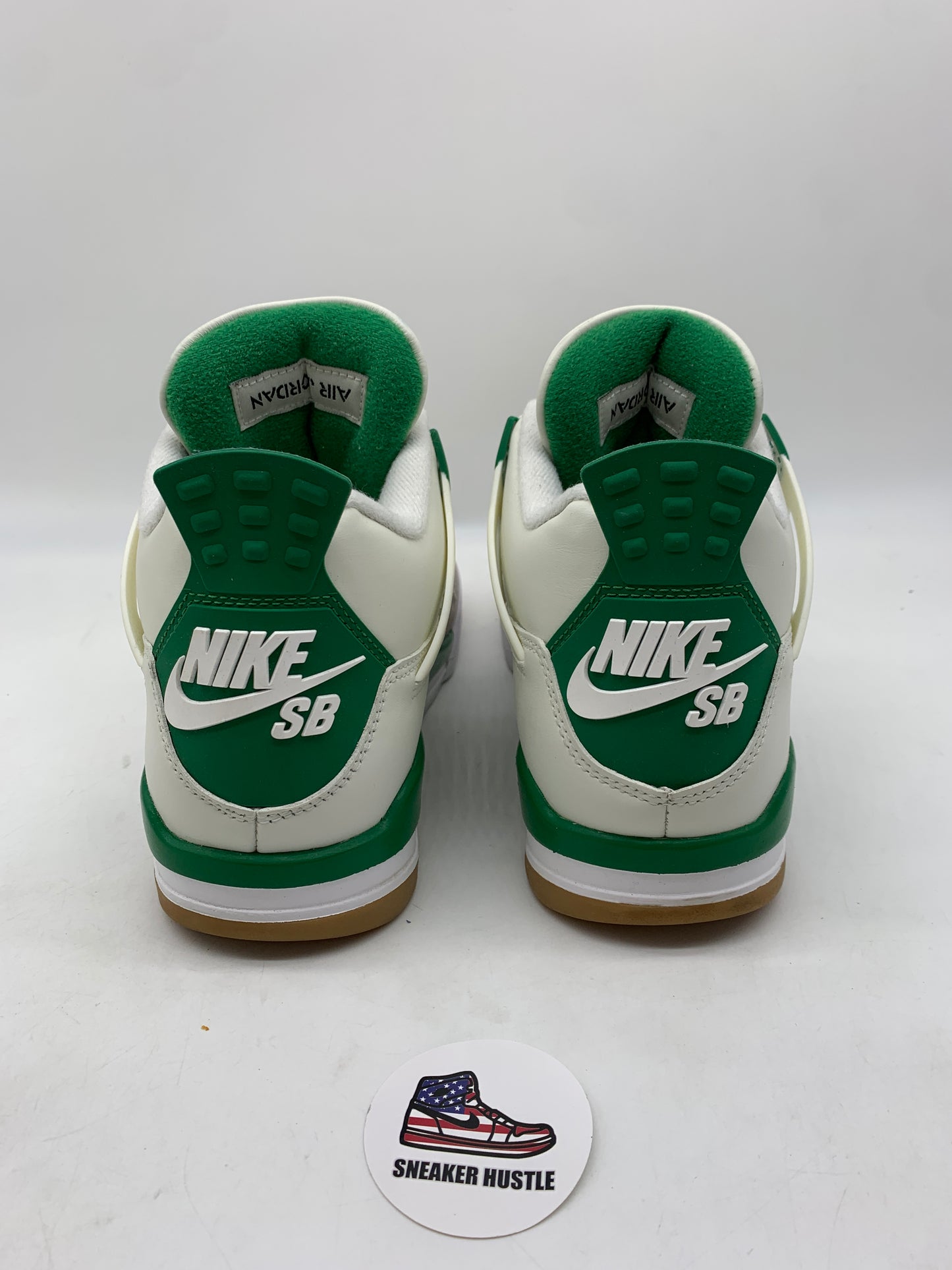 Jordan 4 Retro SB Pine Green