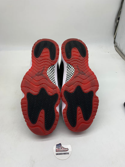 Jordan 11 Retro Playoffs Bred (2019)