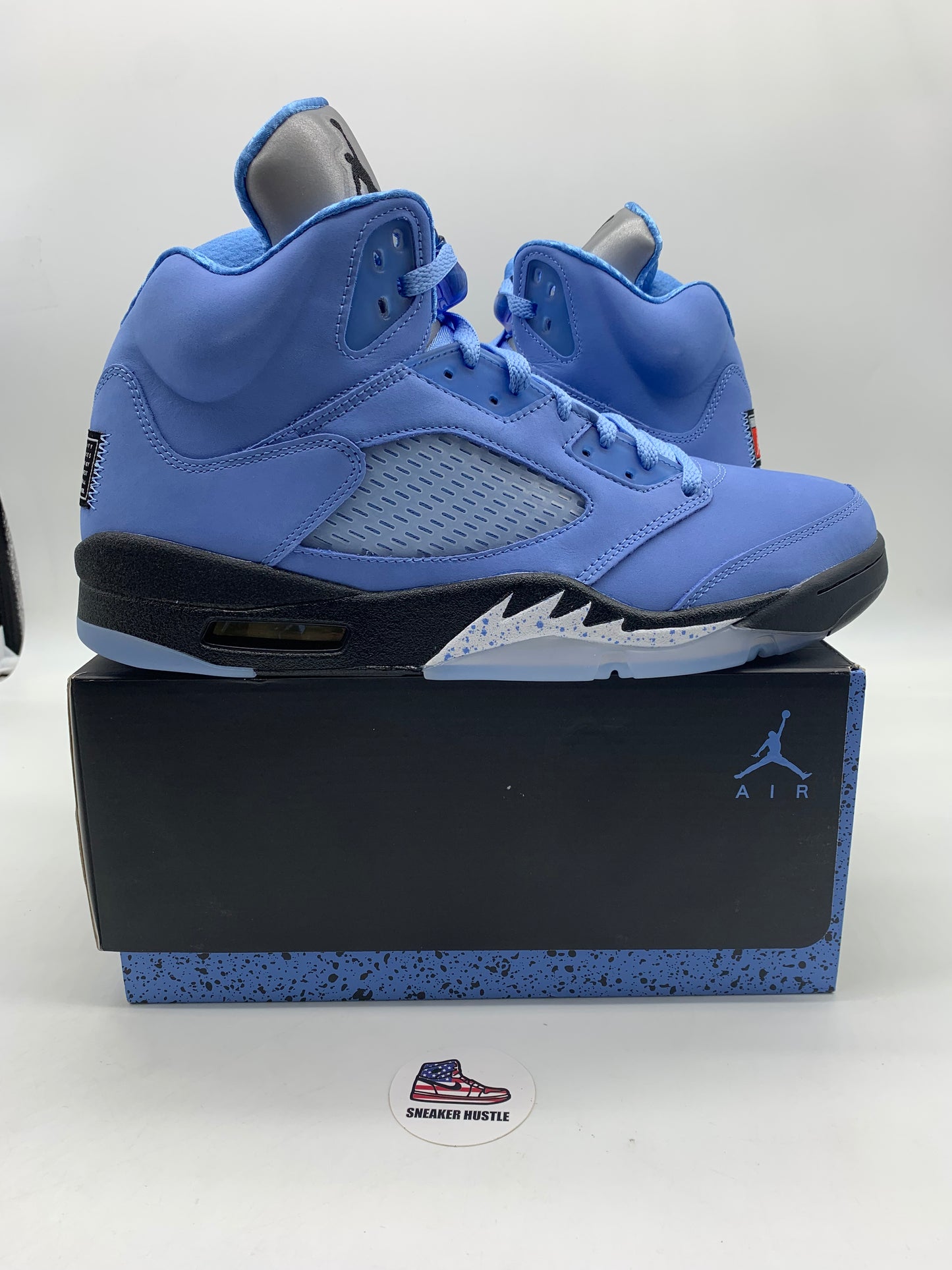 Jordan 5 Retro UNC University Blue