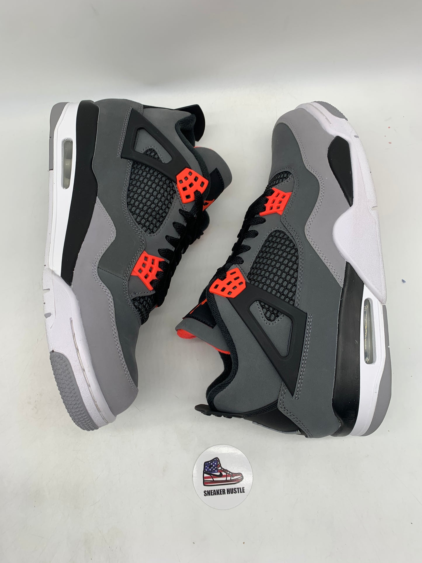 Jordan 4 Retro Infrared