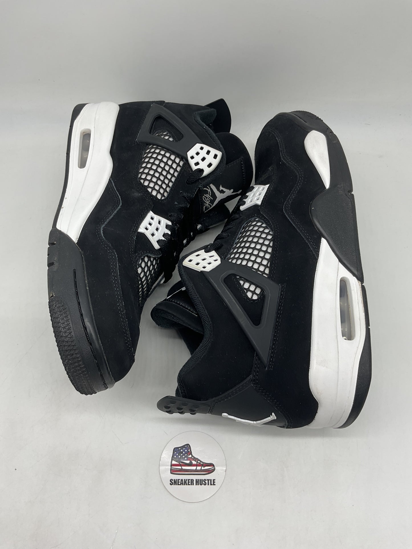 Jordan 4 Retro White Thunder