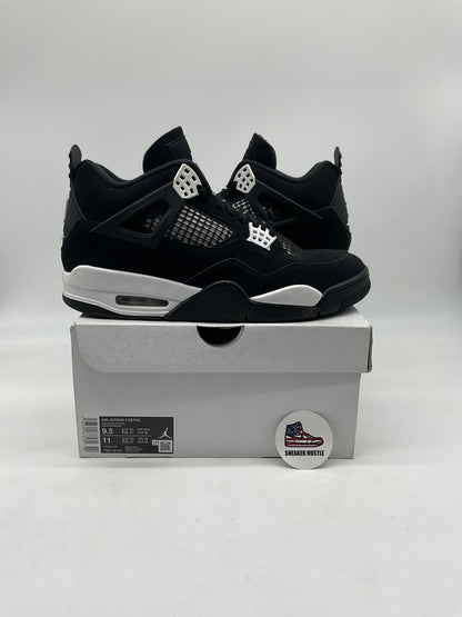 Jordan 4 Retro White Thunder