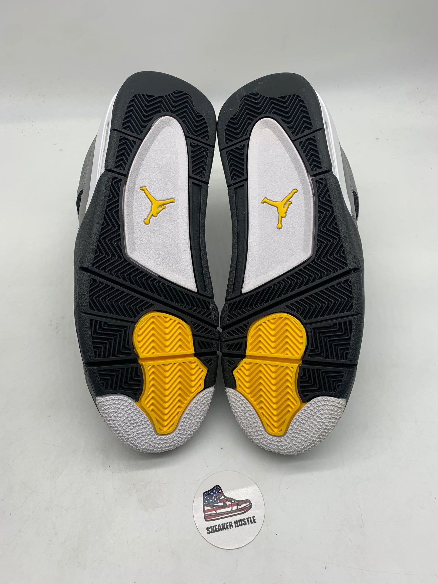 Jordan 4 Retro Cool Grey (2019)