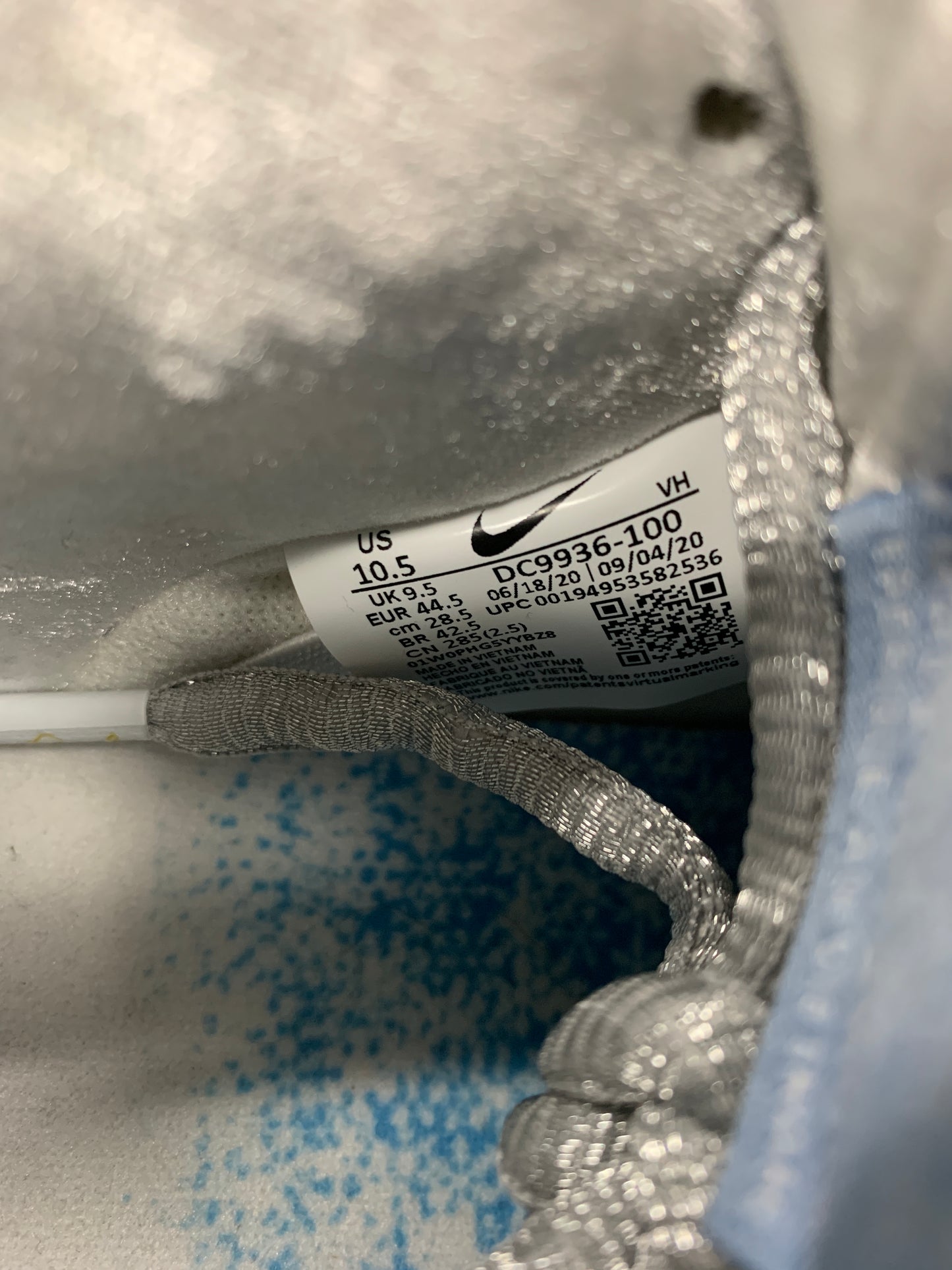 Nike SB Dunk Low Sean Cliver