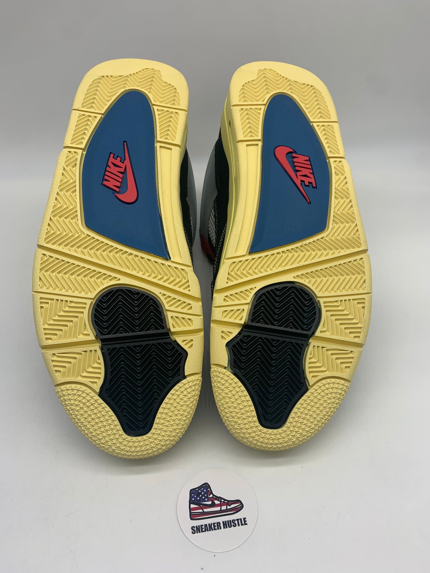 Jordan 4 Retro Union Off Noir