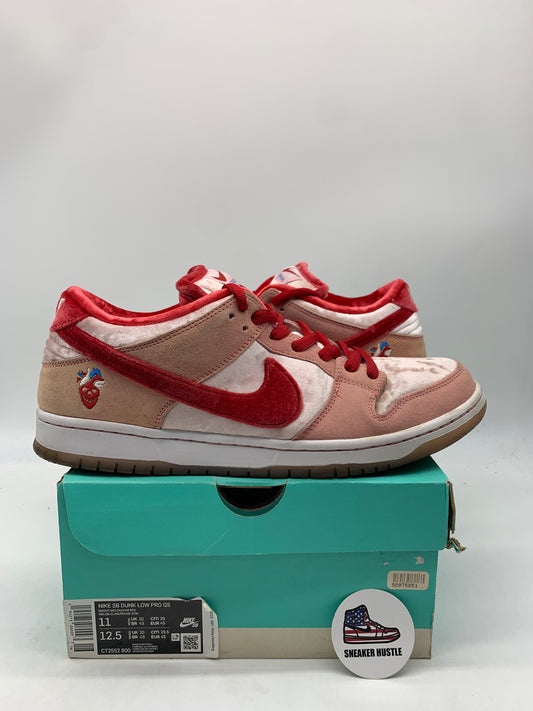 Nike SB Dunk Low StrangeLove Skateboards
