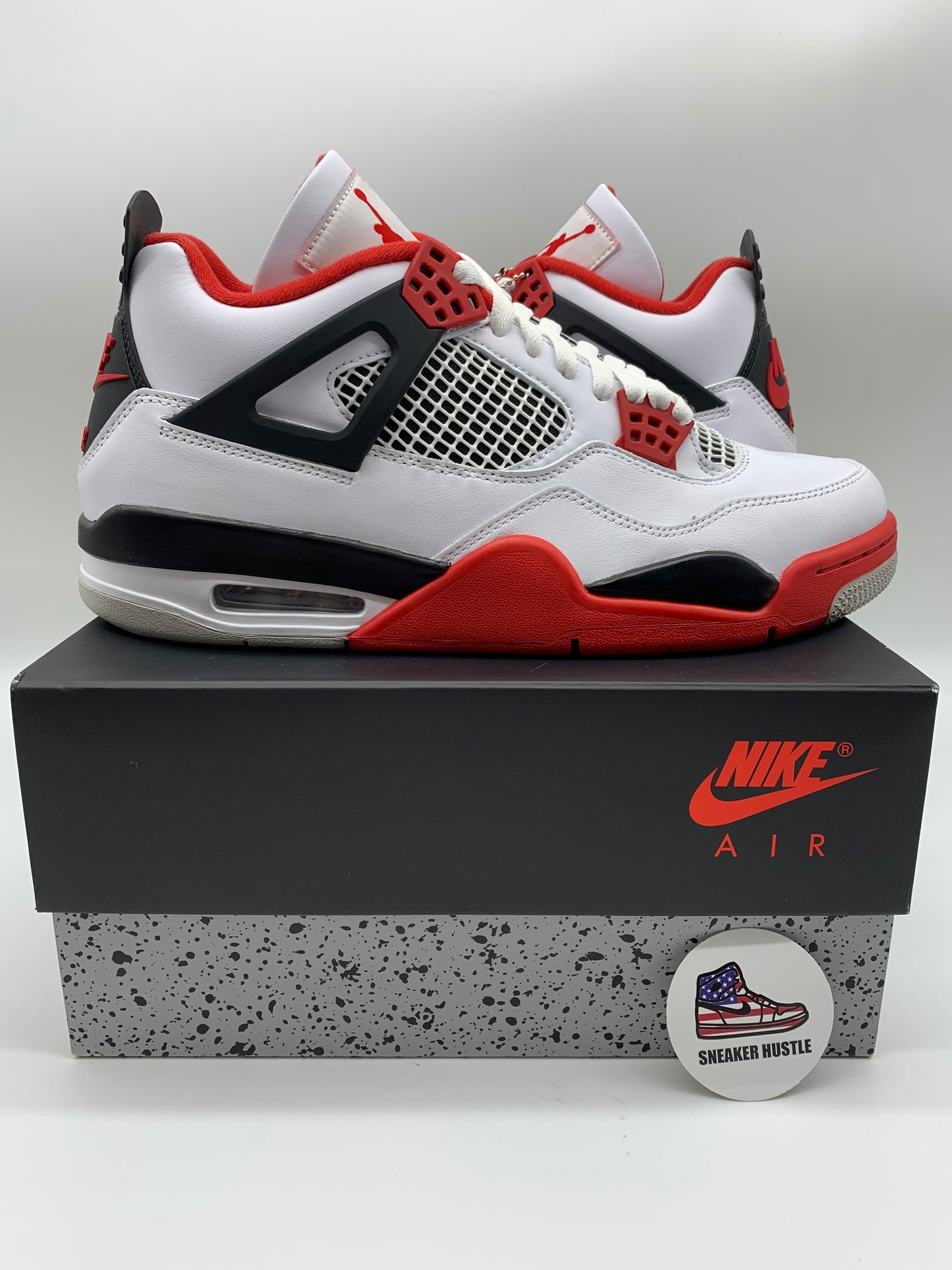 Jordan 4 Retro Fire Red (2020)