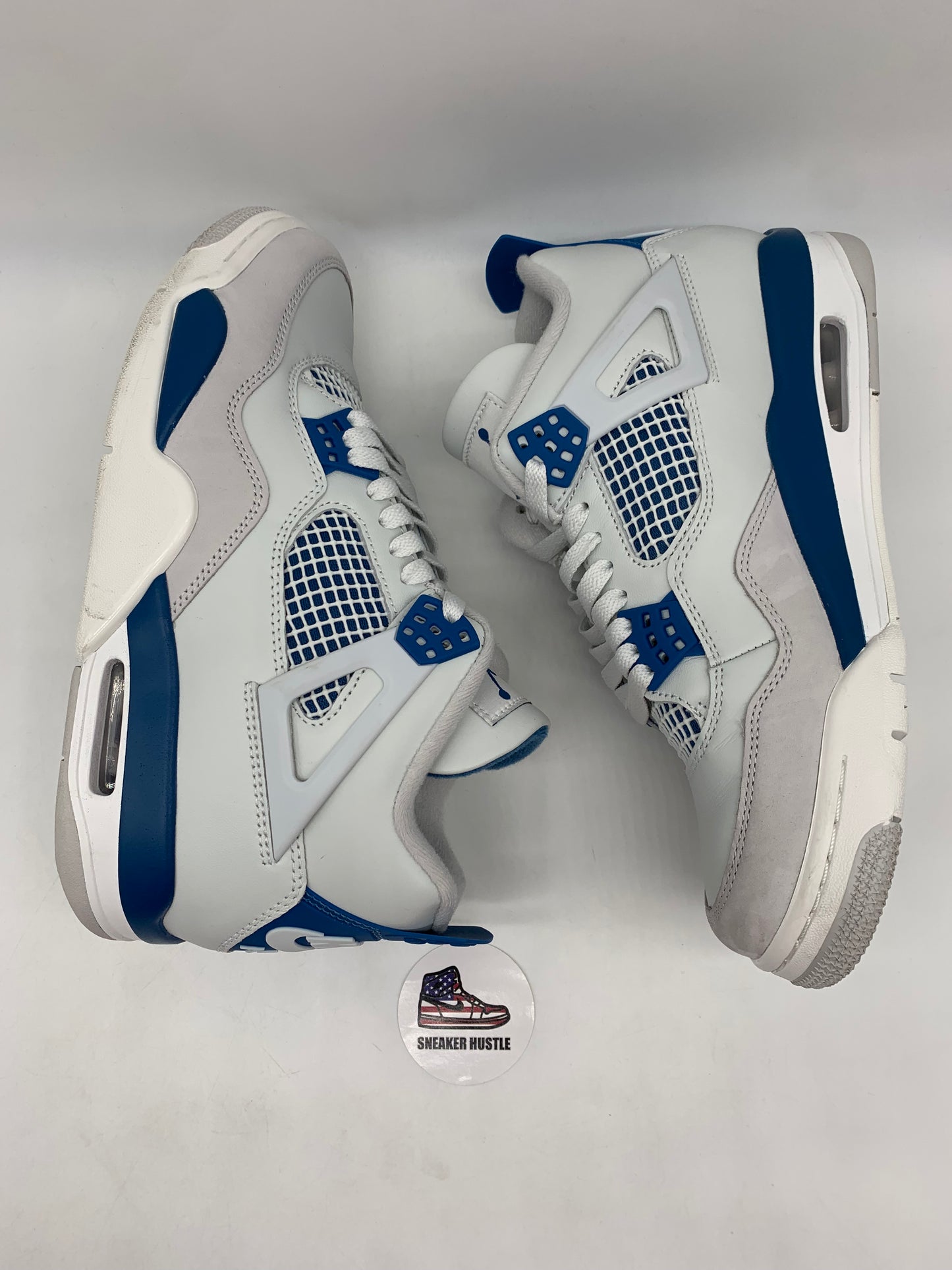 Jordan 4 Retro Military Blue (2024)