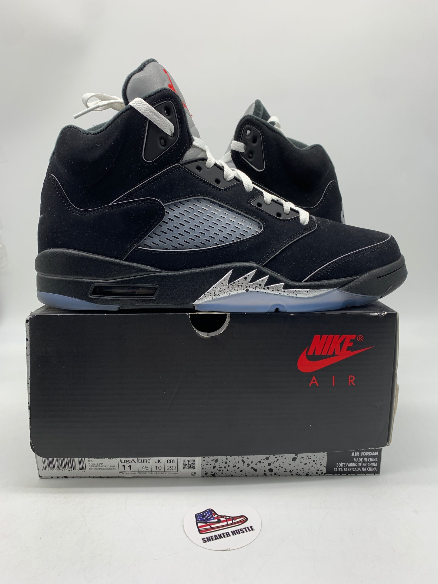 Jordan 5 Retro OG Black Metallic Reimagined