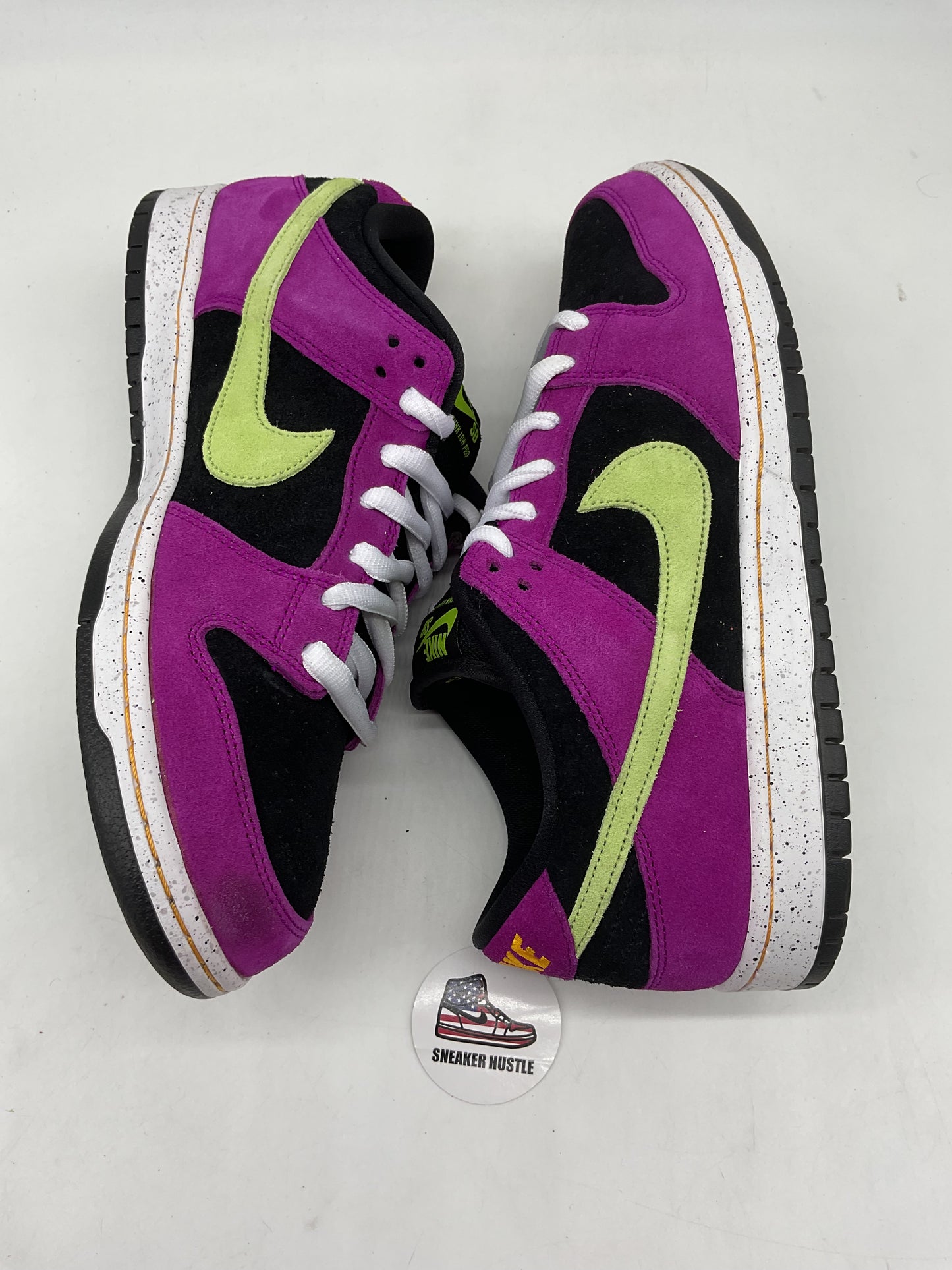 Nike SB Dunk Low Pro ACG Terra Red Plum