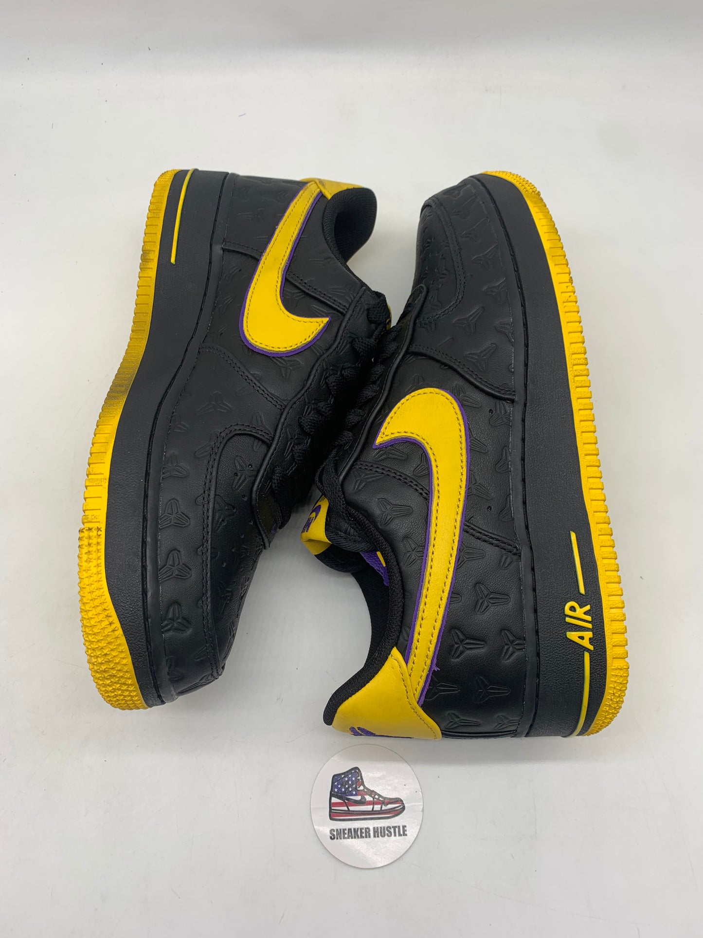 Nike Air Force 1 Low Kobe Bryant Lakers Away (Numbered Edition of 8000)