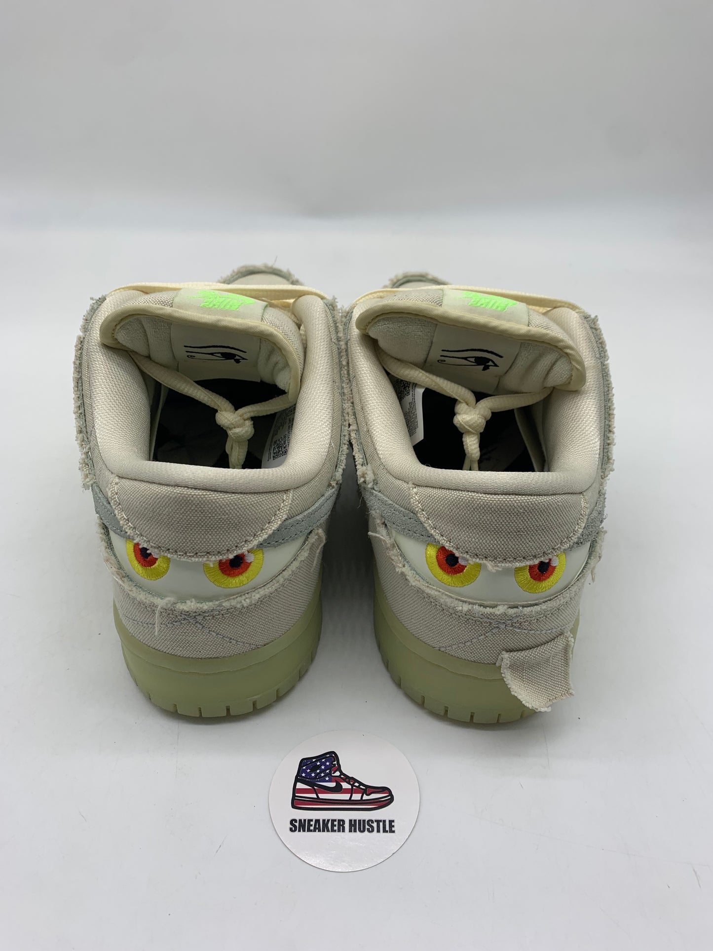 Nike SB Dunk Low Mummy